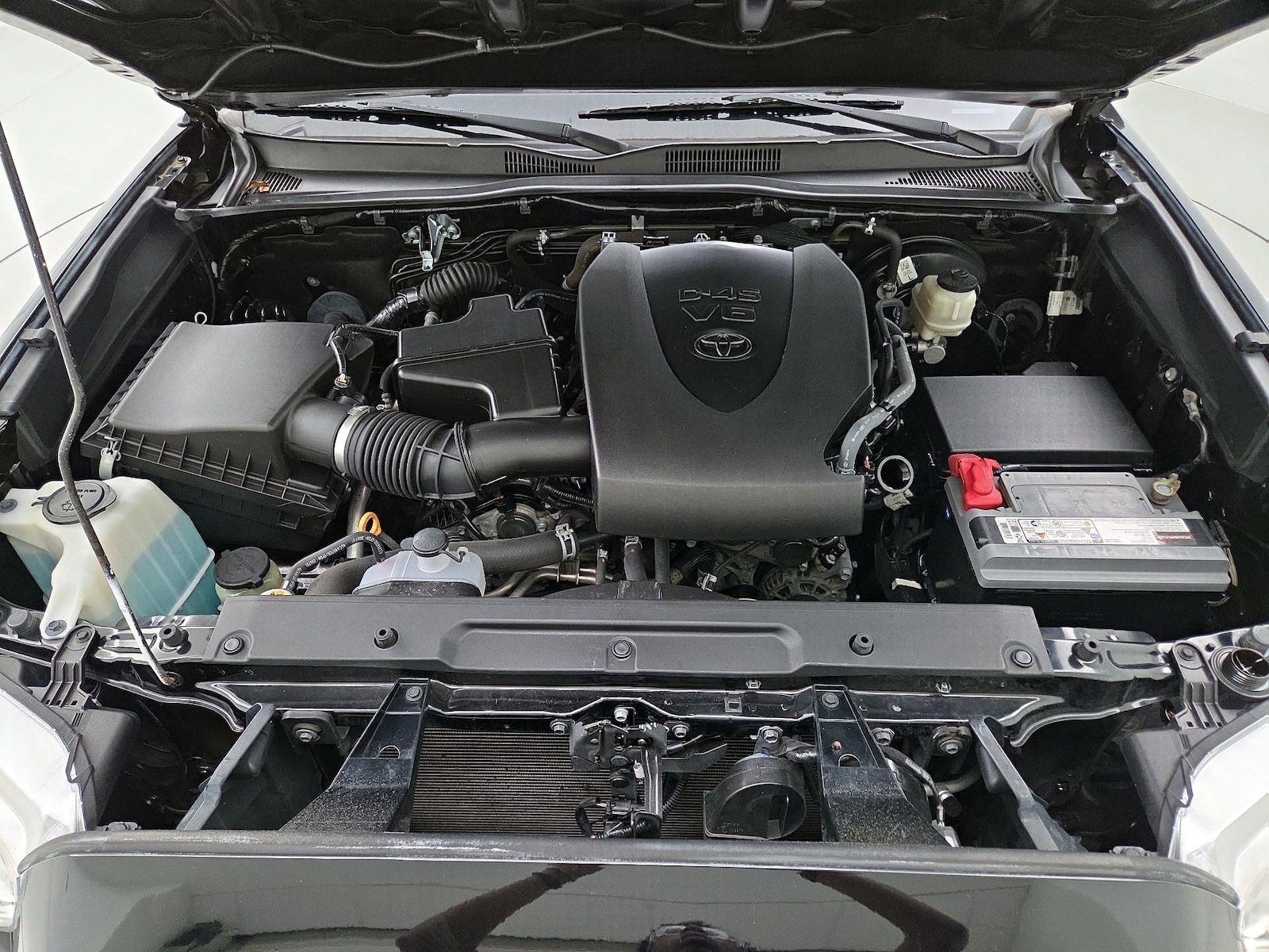 2021 Toyota Tacoma SR5 - Photo 22
