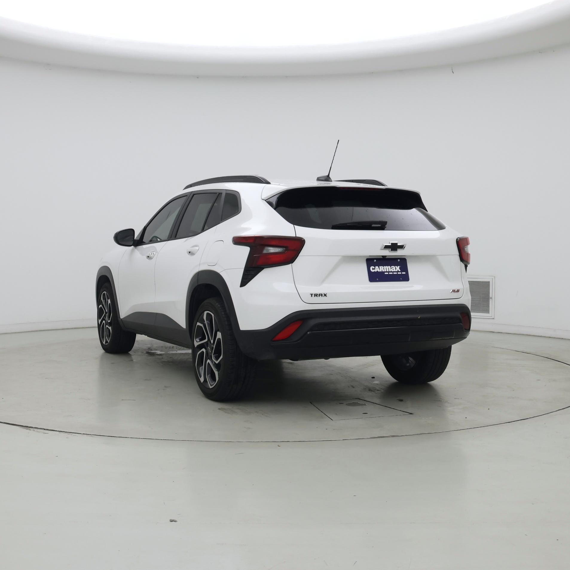 Thumbnail: 2024 Chevrolet Trax - 2