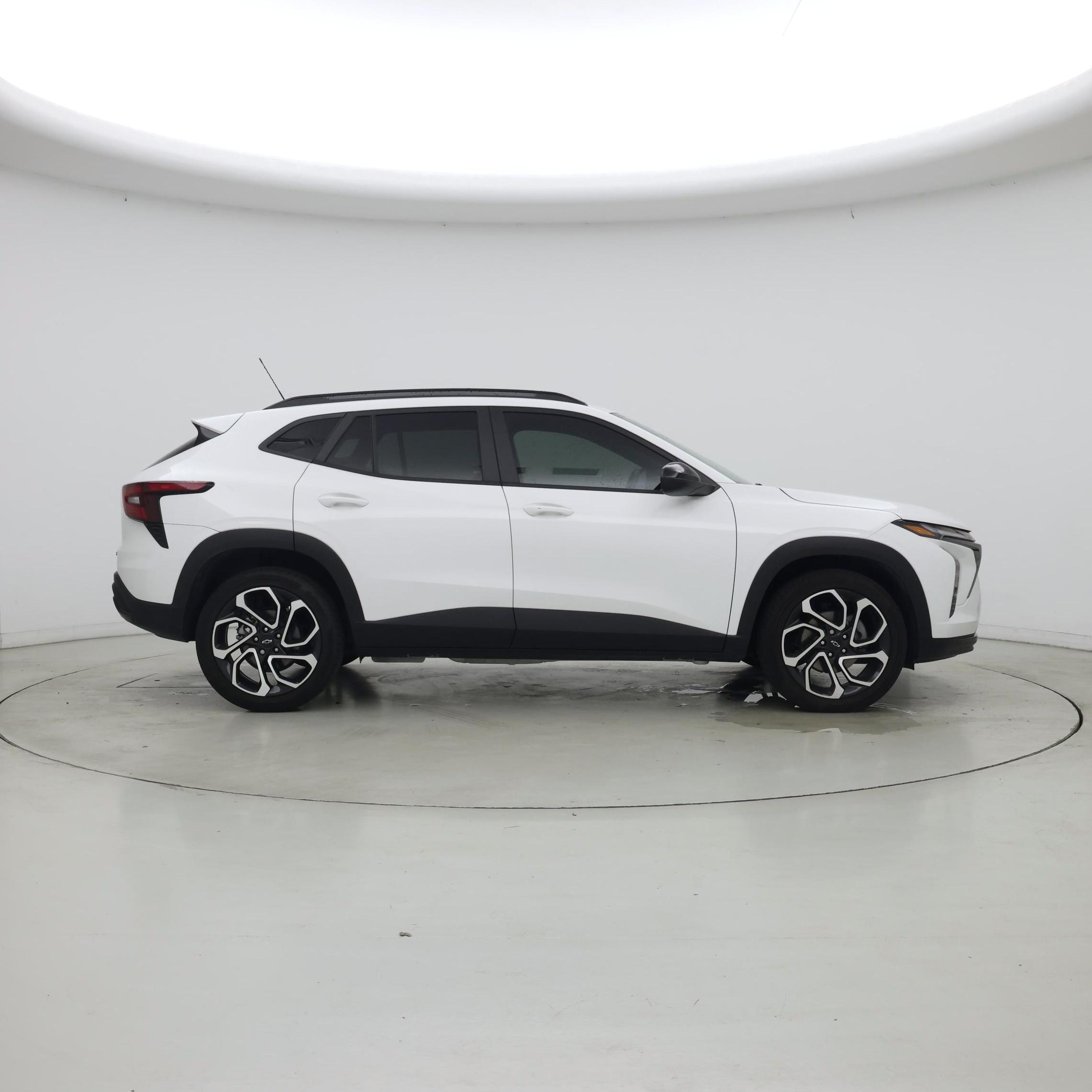 Thumbnail: 2024 Chevrolet Trax - 7
