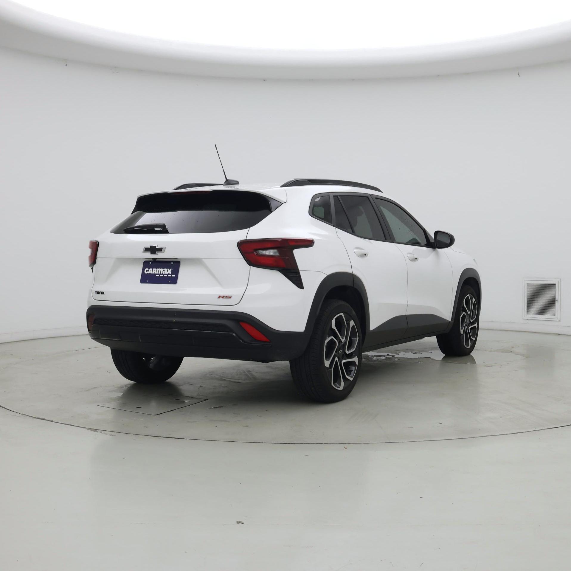 Thumbnail: 2024 Chevrolet Trax - 8