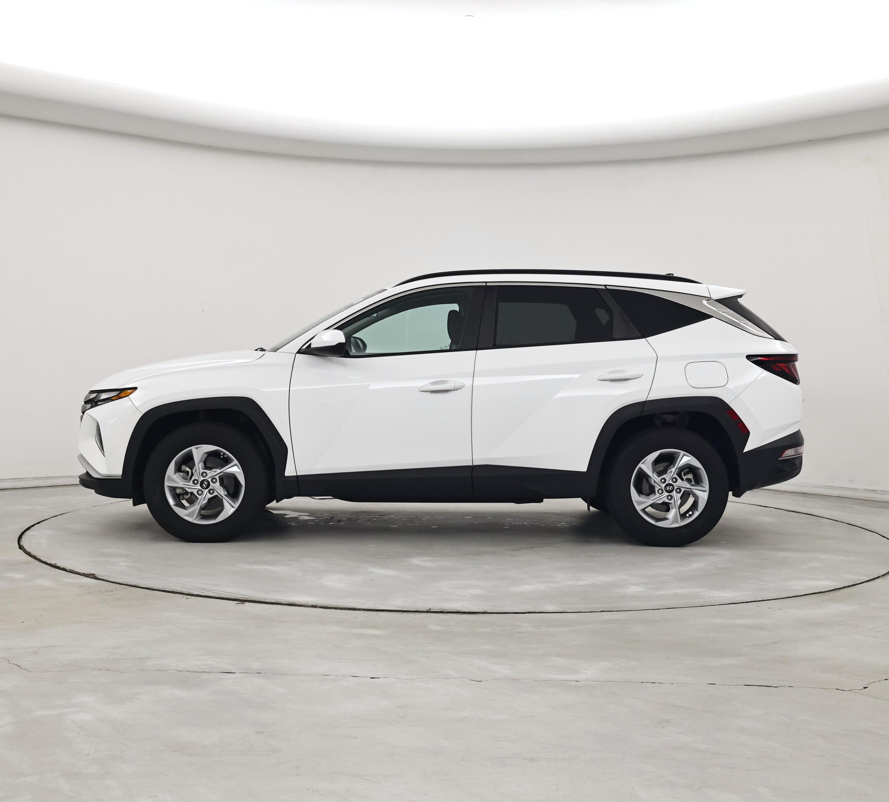 Thumbnail: 2024 Hyundai Tucson - 3