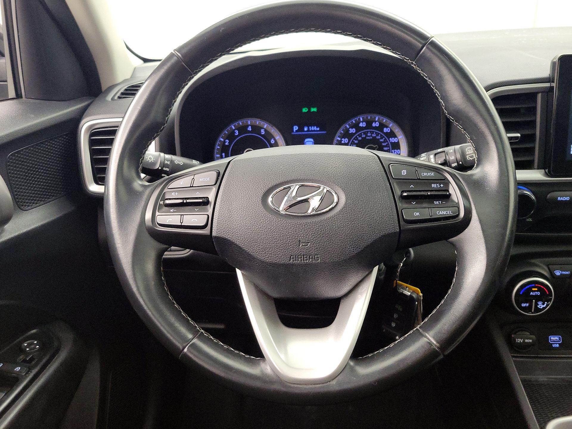 Thumbnail: 2020 Hyundai Venue - 10