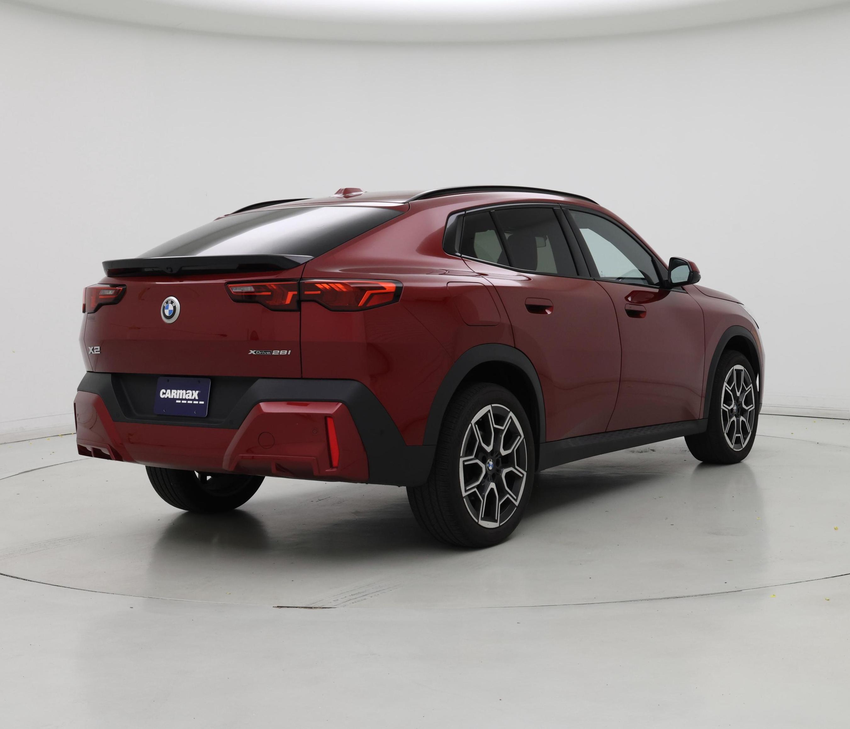 Thumbnail: 2025 BMW X2 - 8