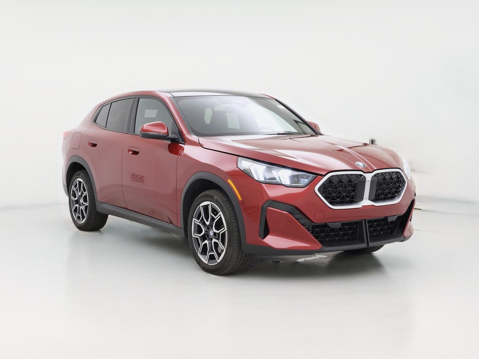 2025 BMW X2 28i
