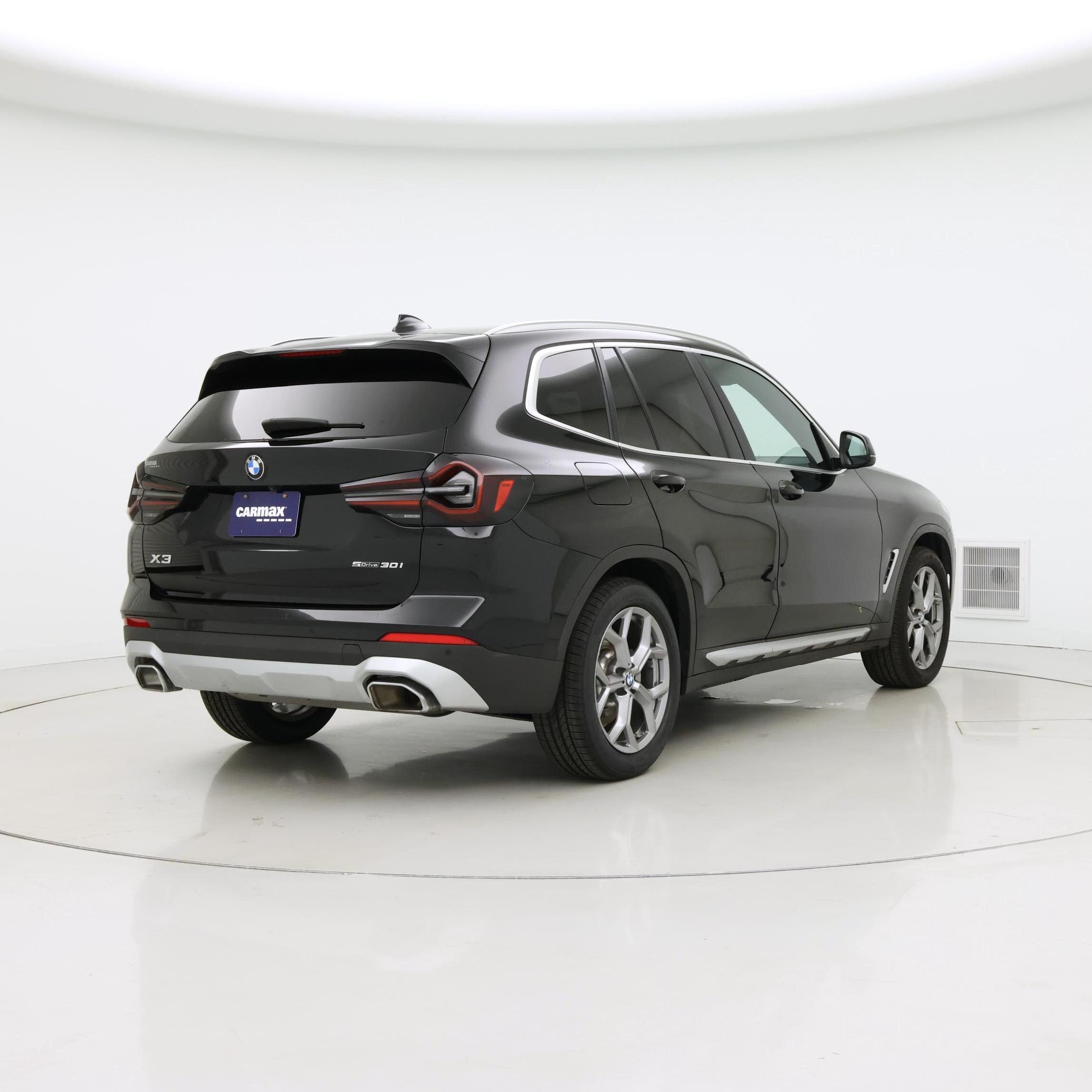 Thumbnail: 2023 BMW X3 - 8