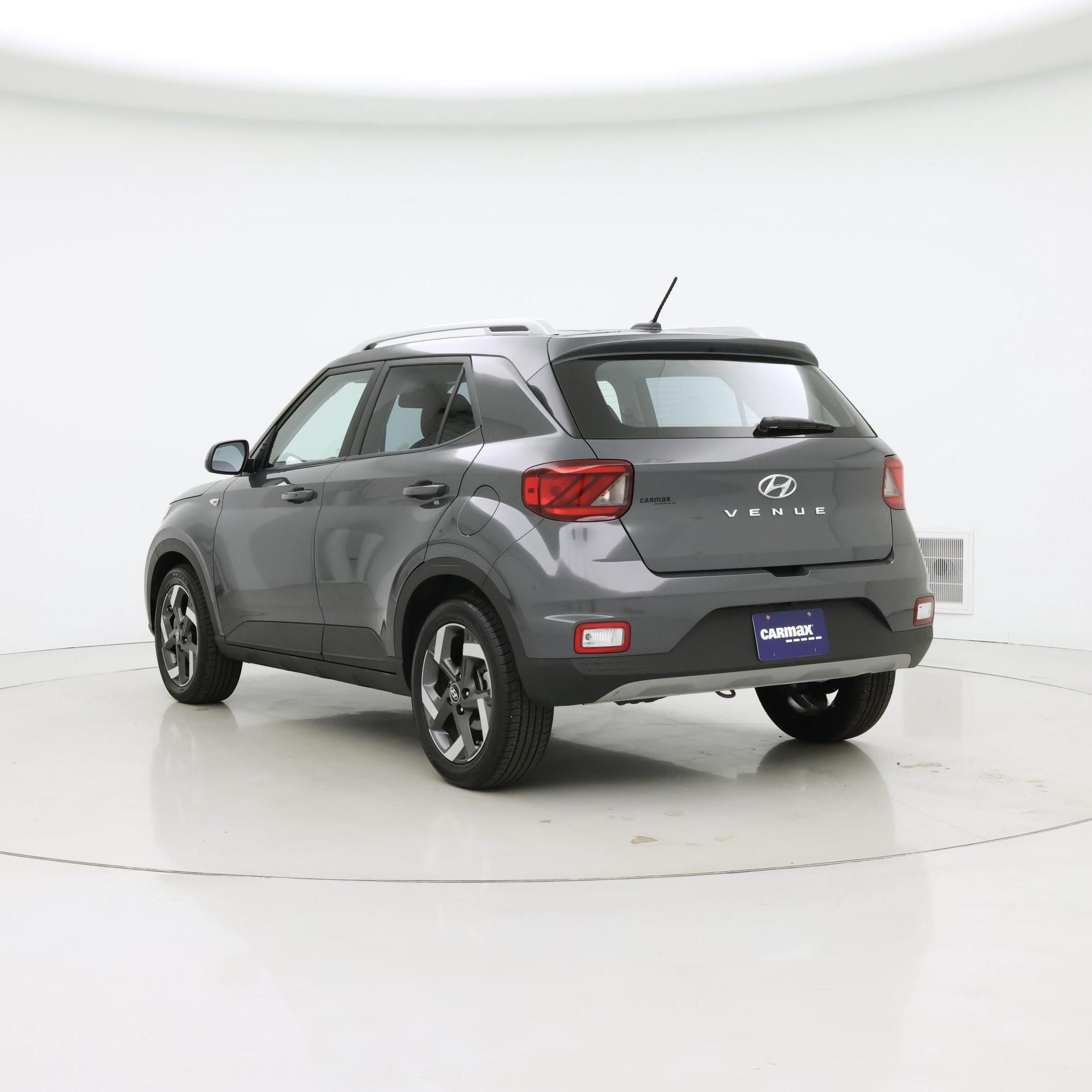 Thumbnail: 2025 Hyundai Venue - 2