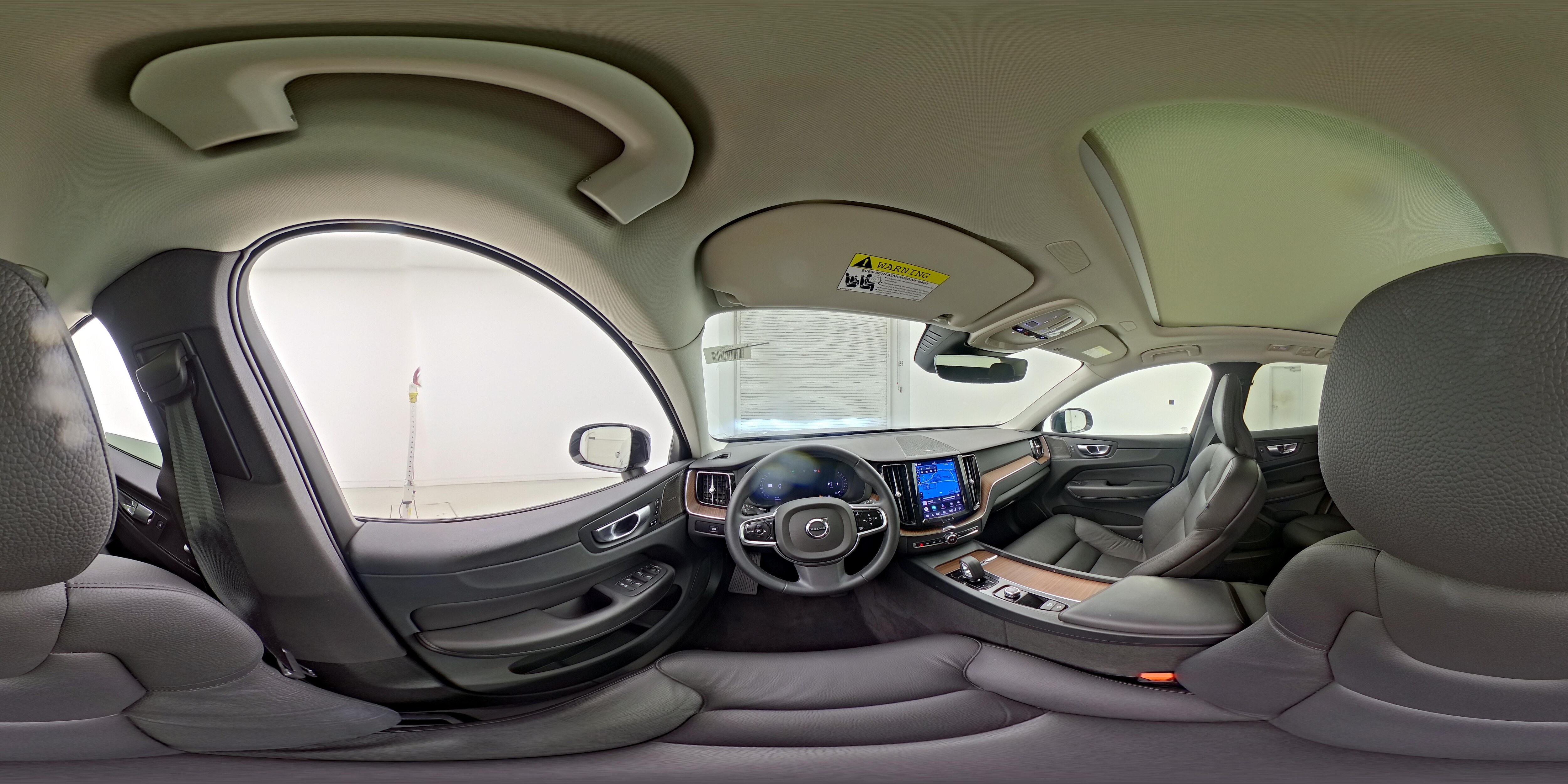 2024 Volvo XC60 Plus - Photo 29
