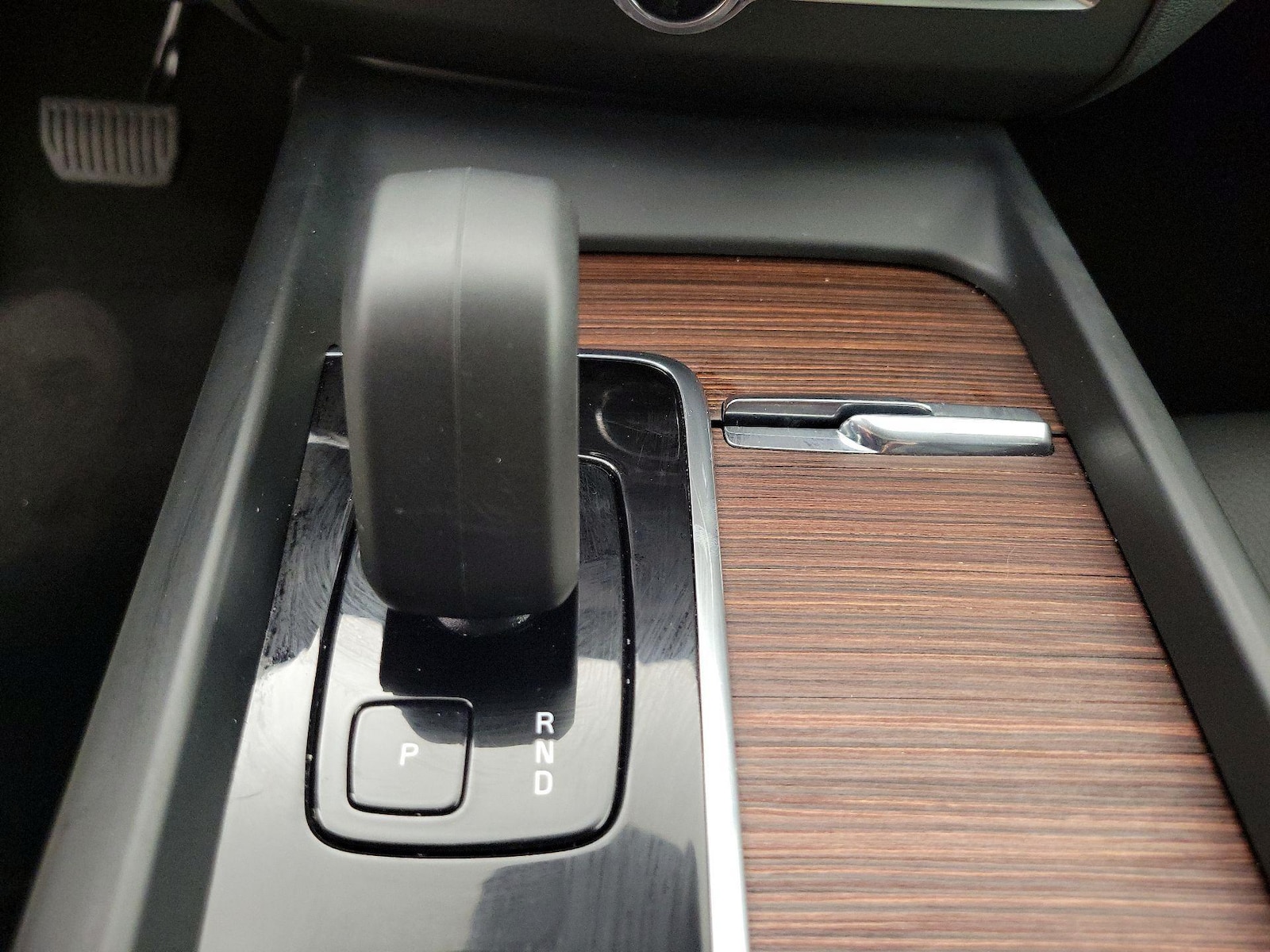 2024 Volvo XC60 Plus - Photo 19