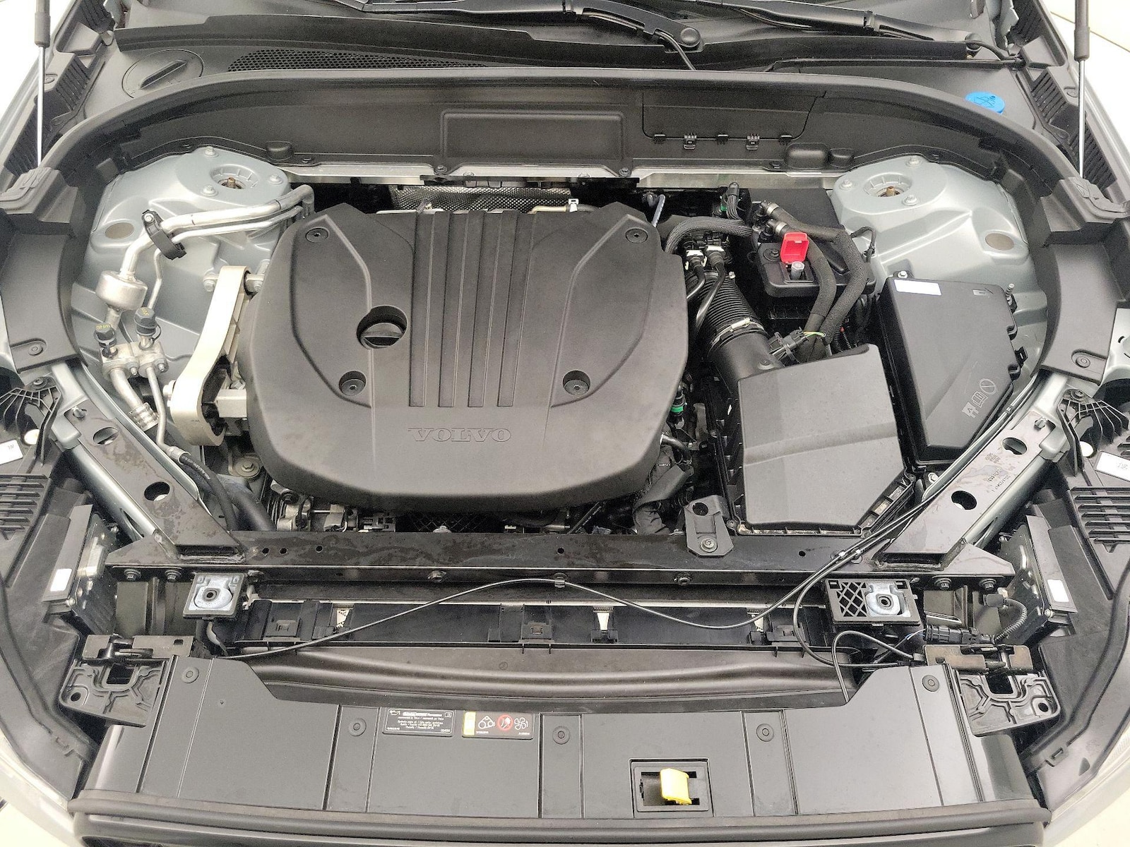 2024 Volvo XC60 Plus - Photo 25