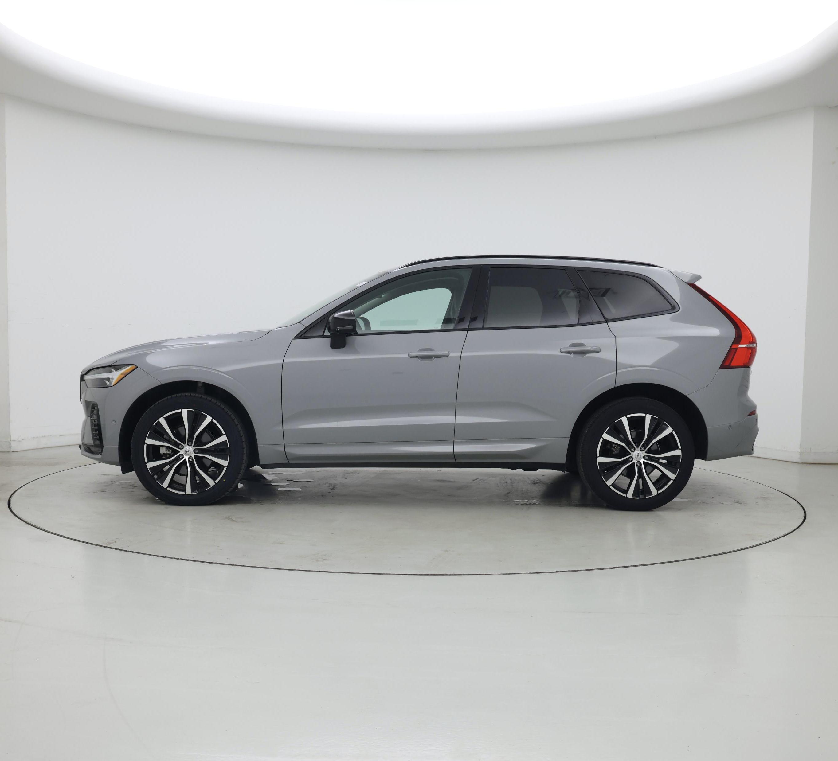 Thumbnail: 2024 Volvo XC60 - 3