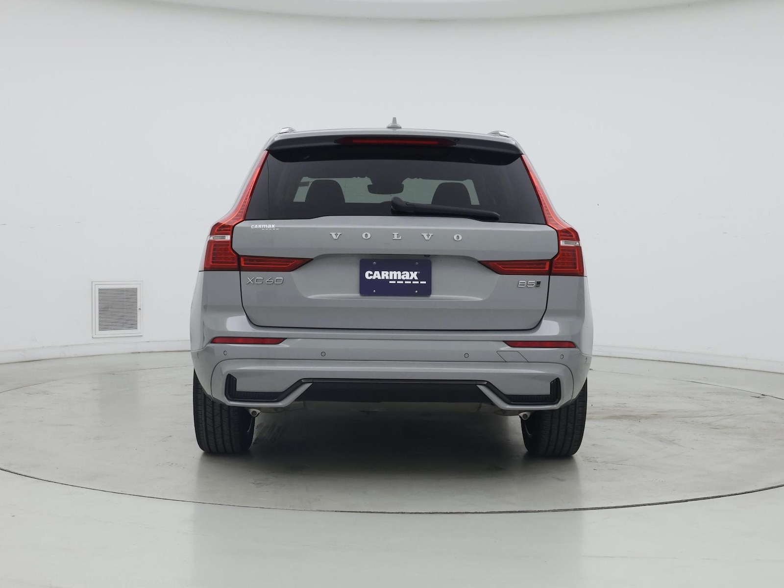 2024 Volvo XC60 Plus - Photo 7