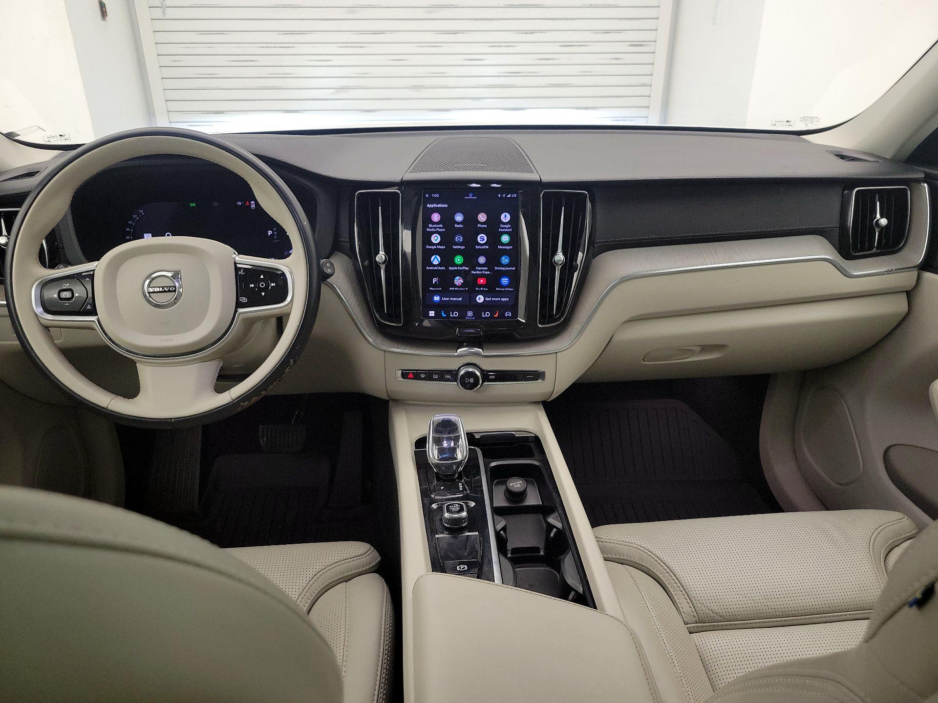 Thumbnail: 2023 Volvo XC60 - 9