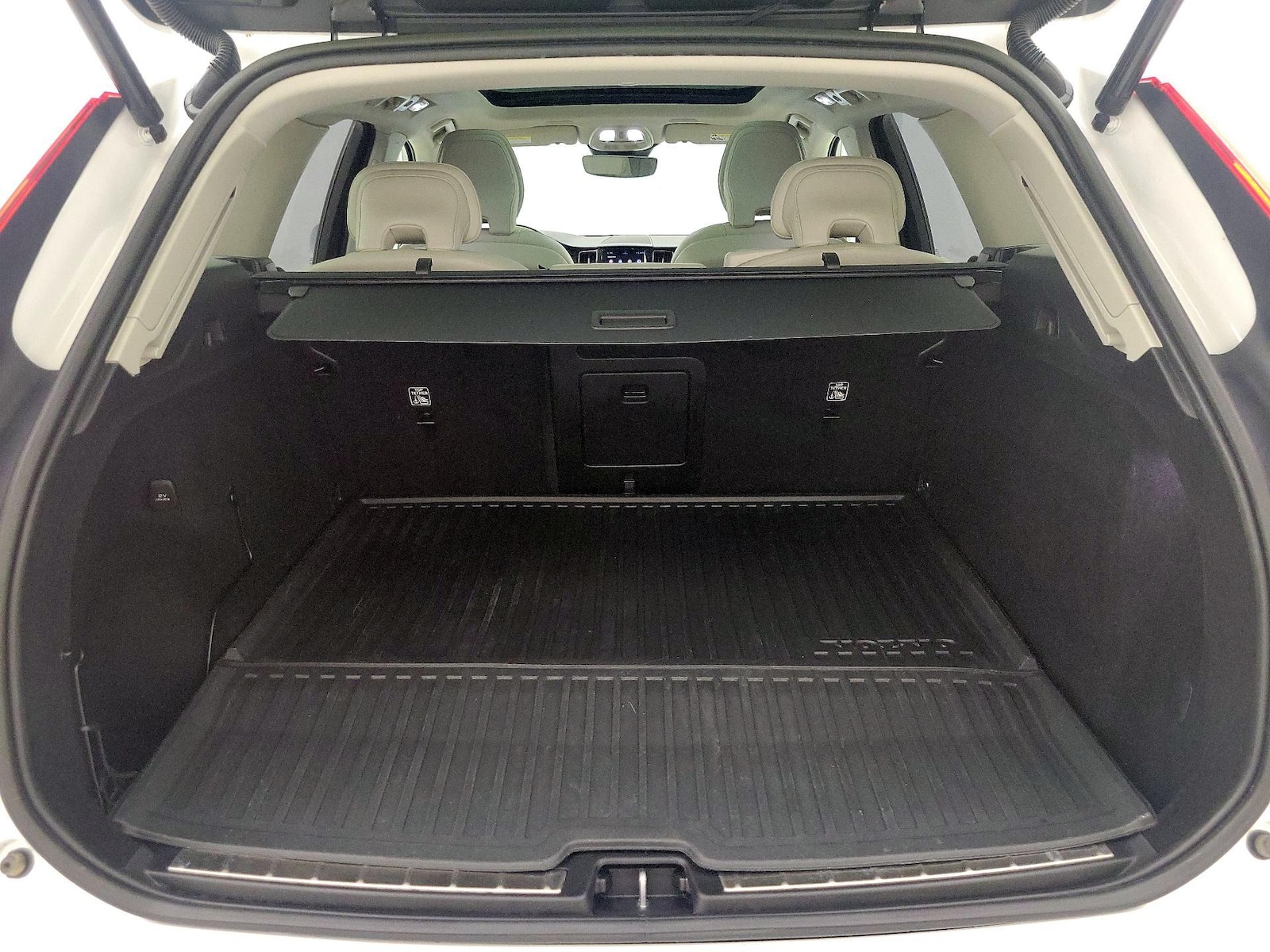 2023 Volvo XC60 Ultimate - Photo 22