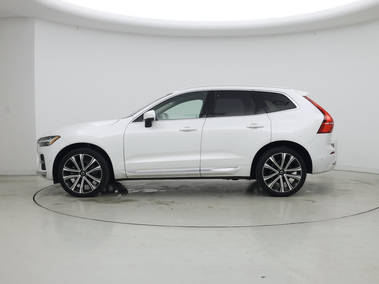 2023 Volvo XC60 Ultimate - Photo 4