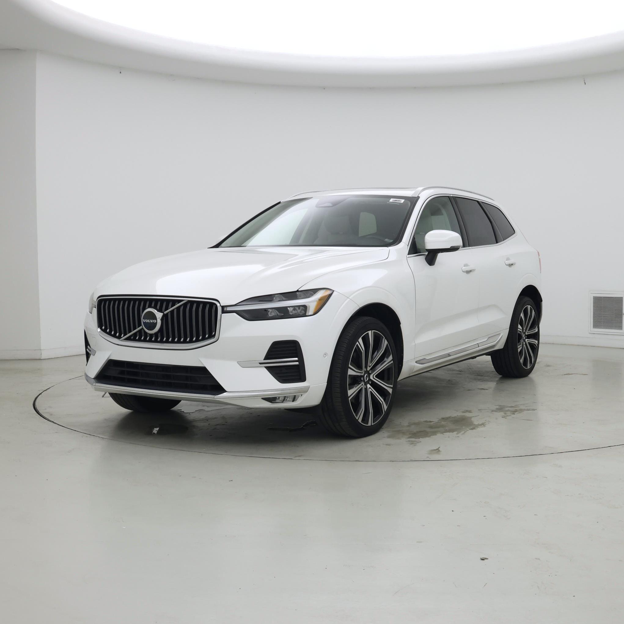 Thumbnail: 2023 Volvo XC60 - 4