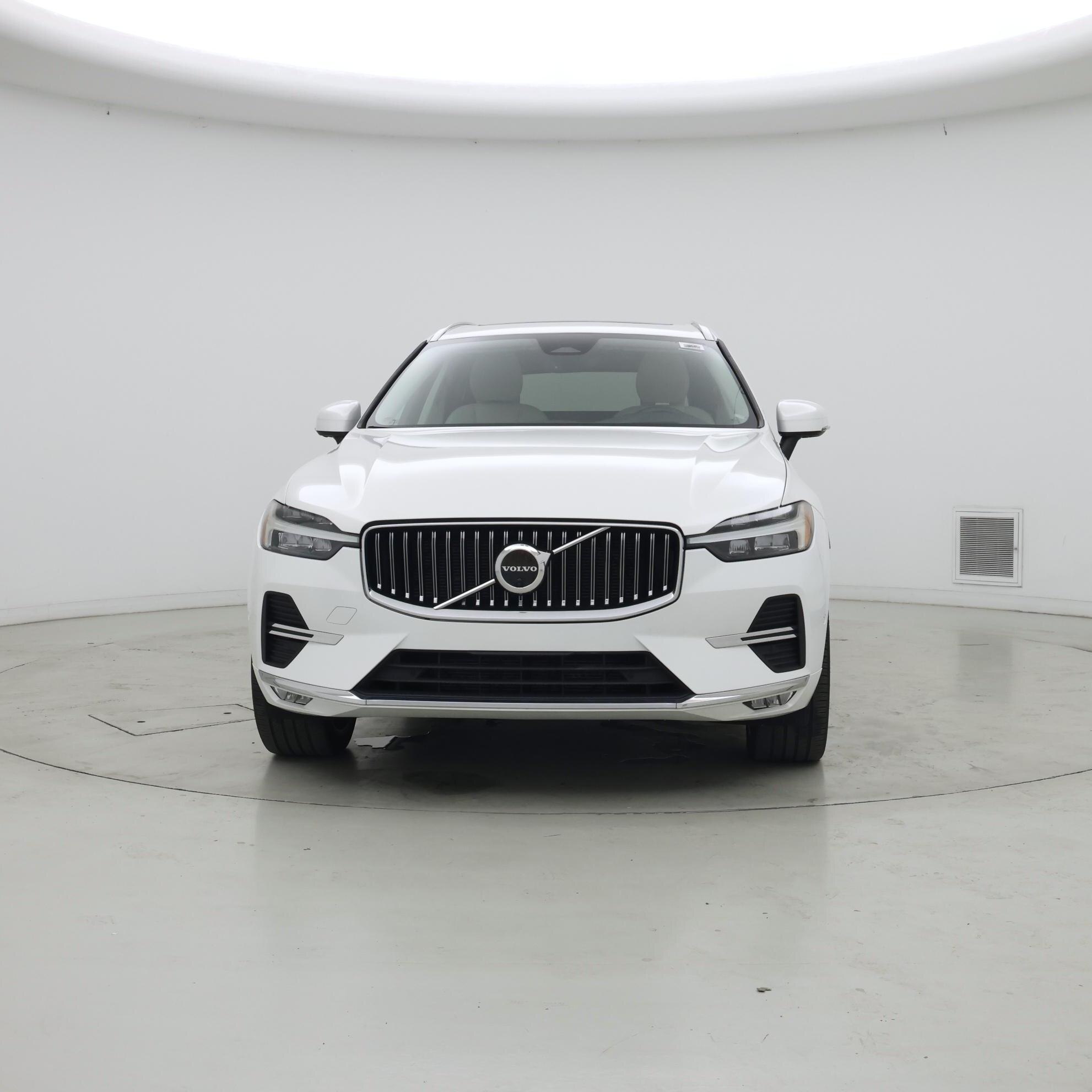 Thumbnail: 2023 Volvo XC60 - 5
