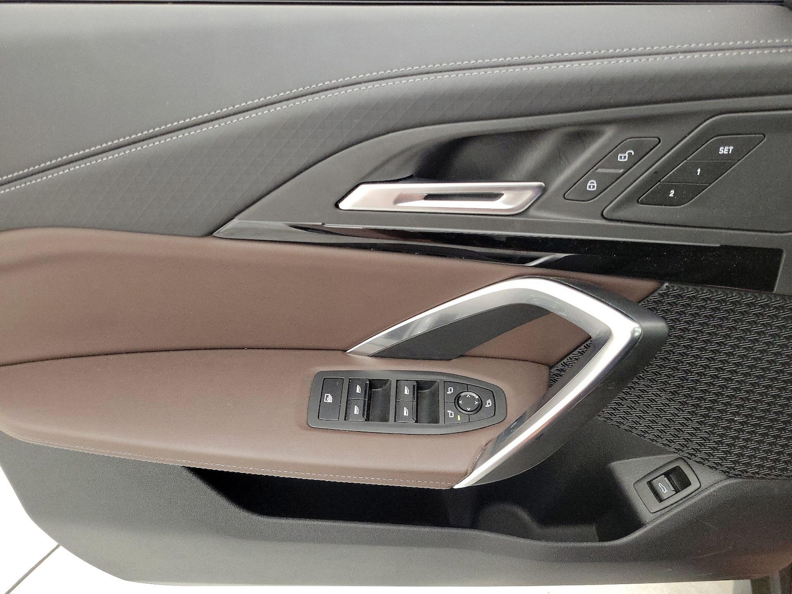 2025 BMW X2 28i - Photo 13