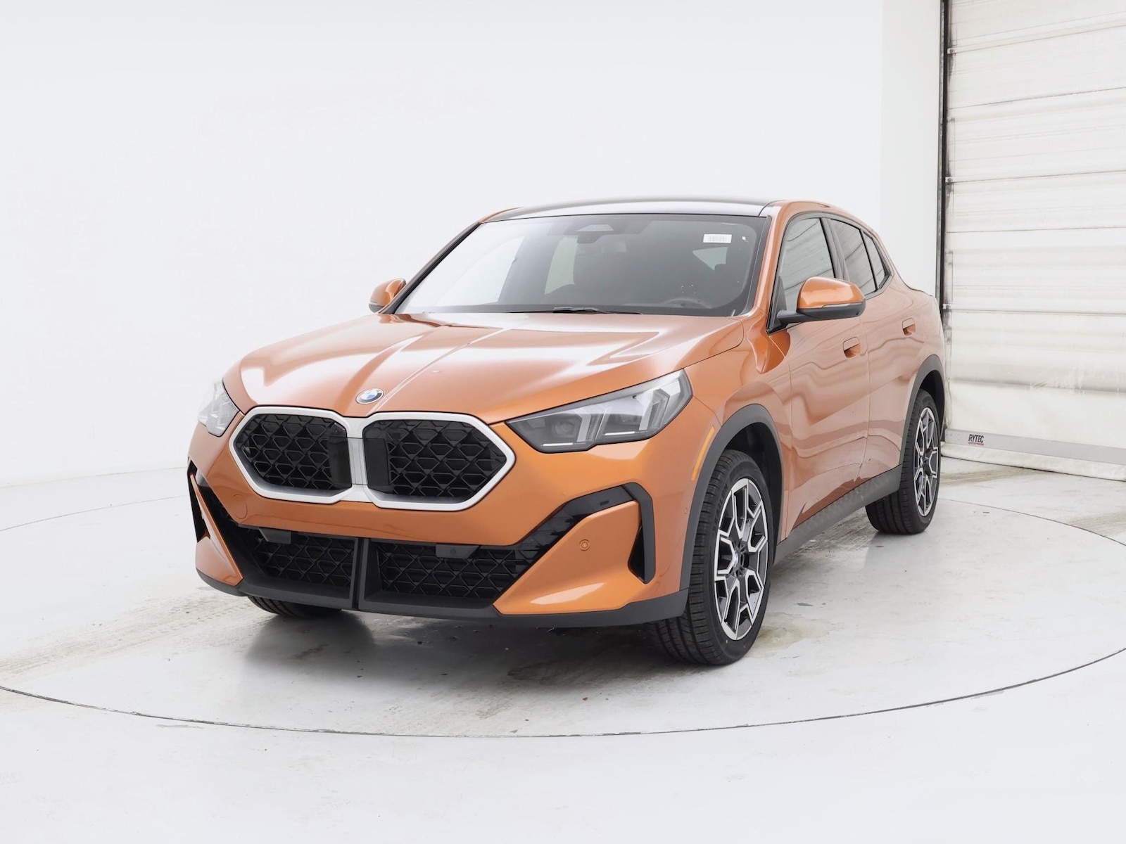 2025 BMW X2 28i - Photo 5