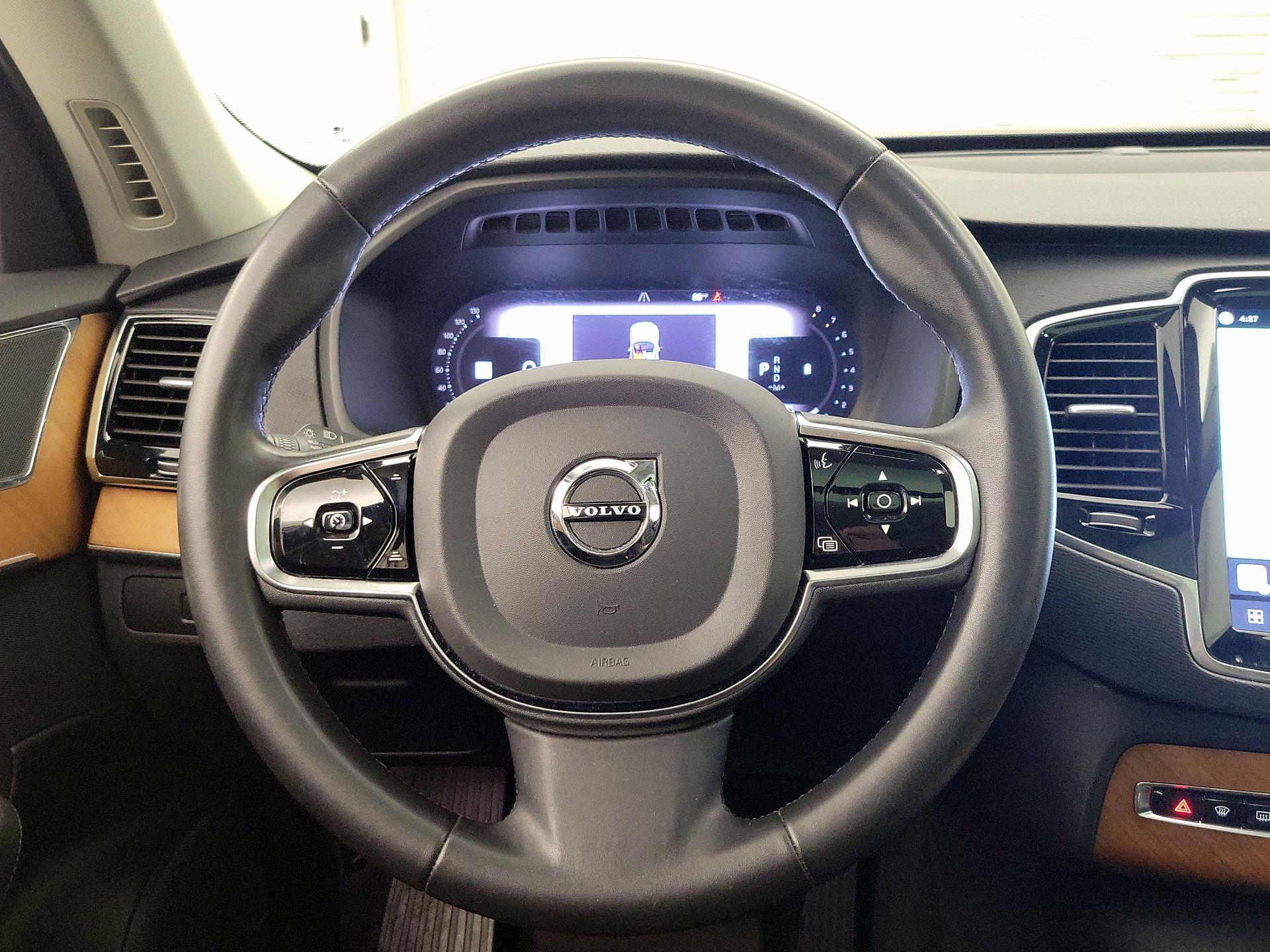 Thumbnail: 2023 Volvo XC90 - 10
