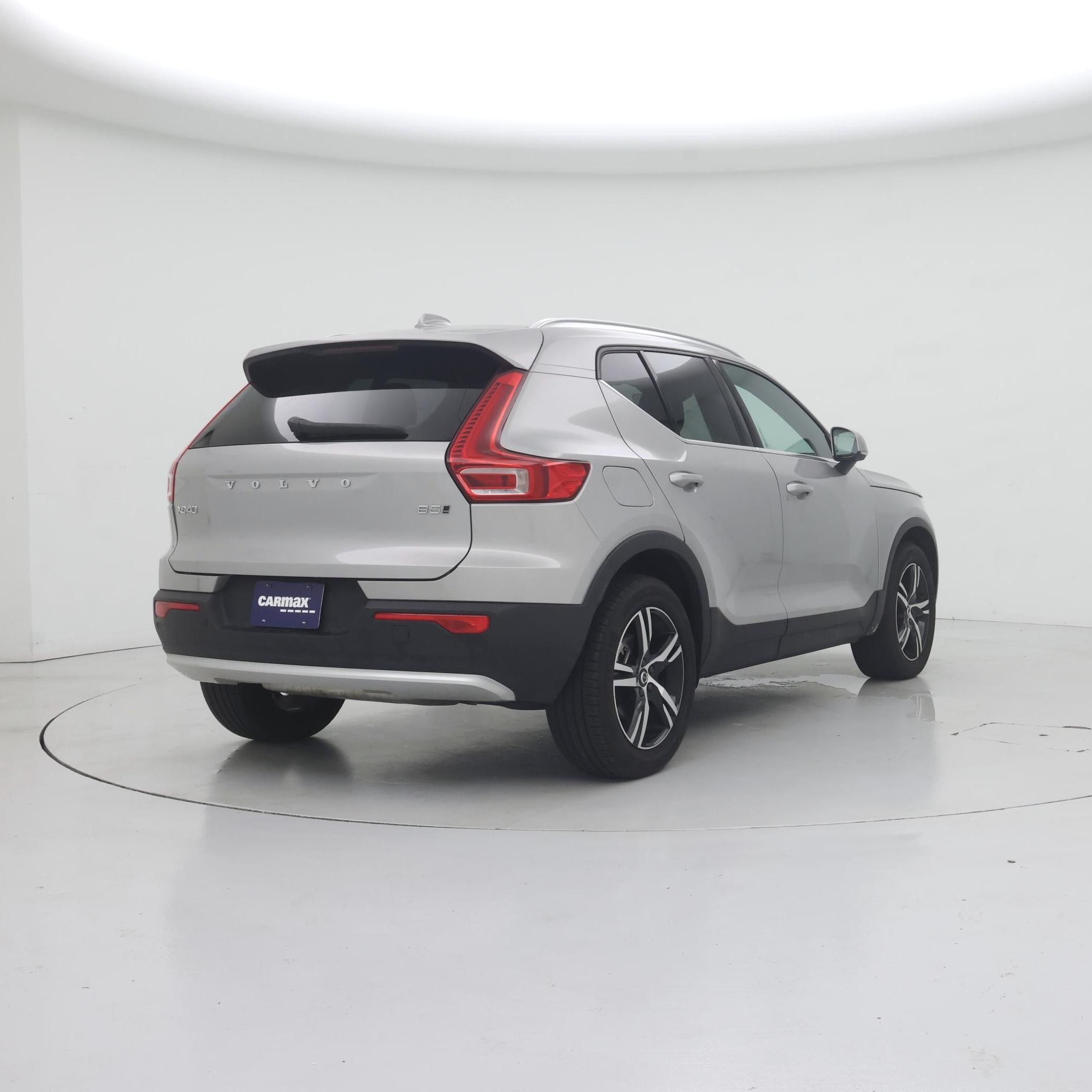 Thumbnail: 2024 Volvo XC40 - 8