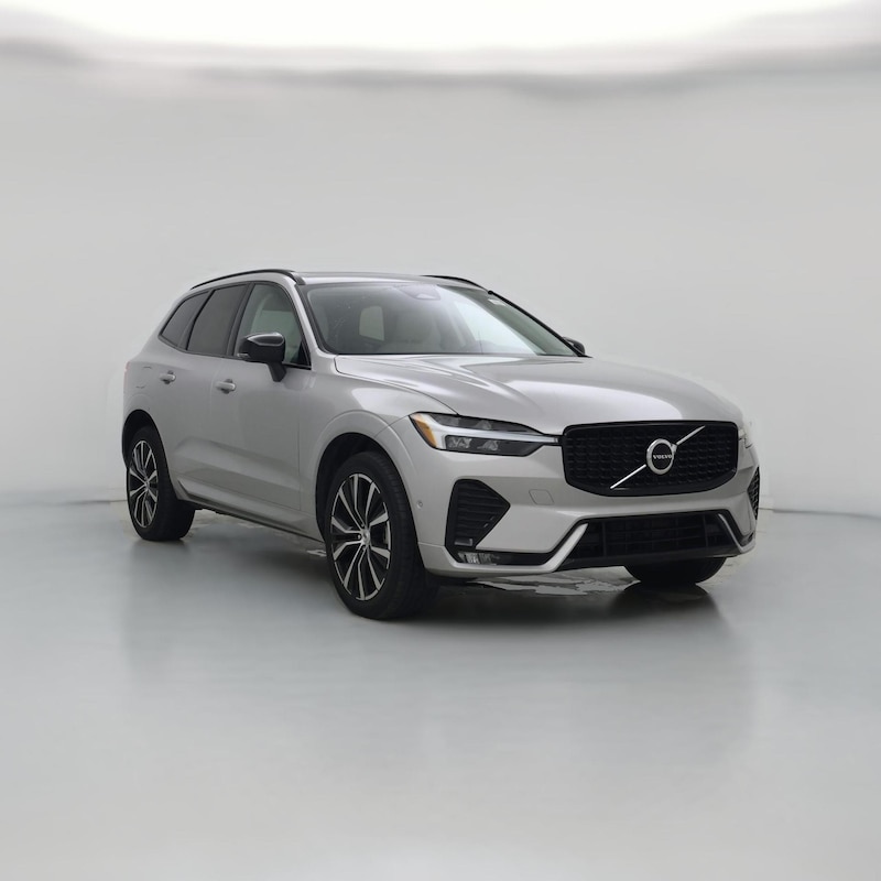 2023 Volvo XC60 B5 Plus Dark Theme