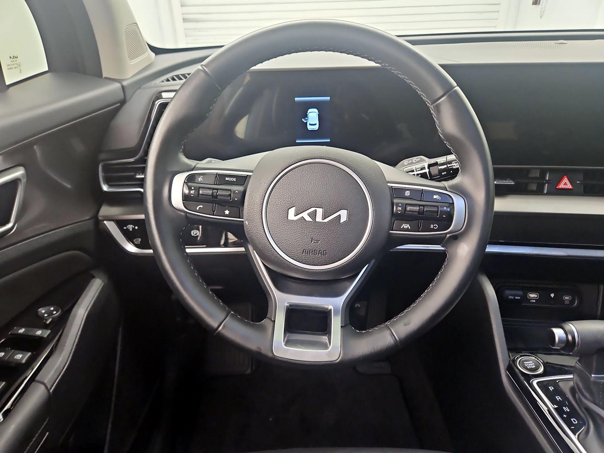 Thumbnail: 2025 Kia Sportage - 10