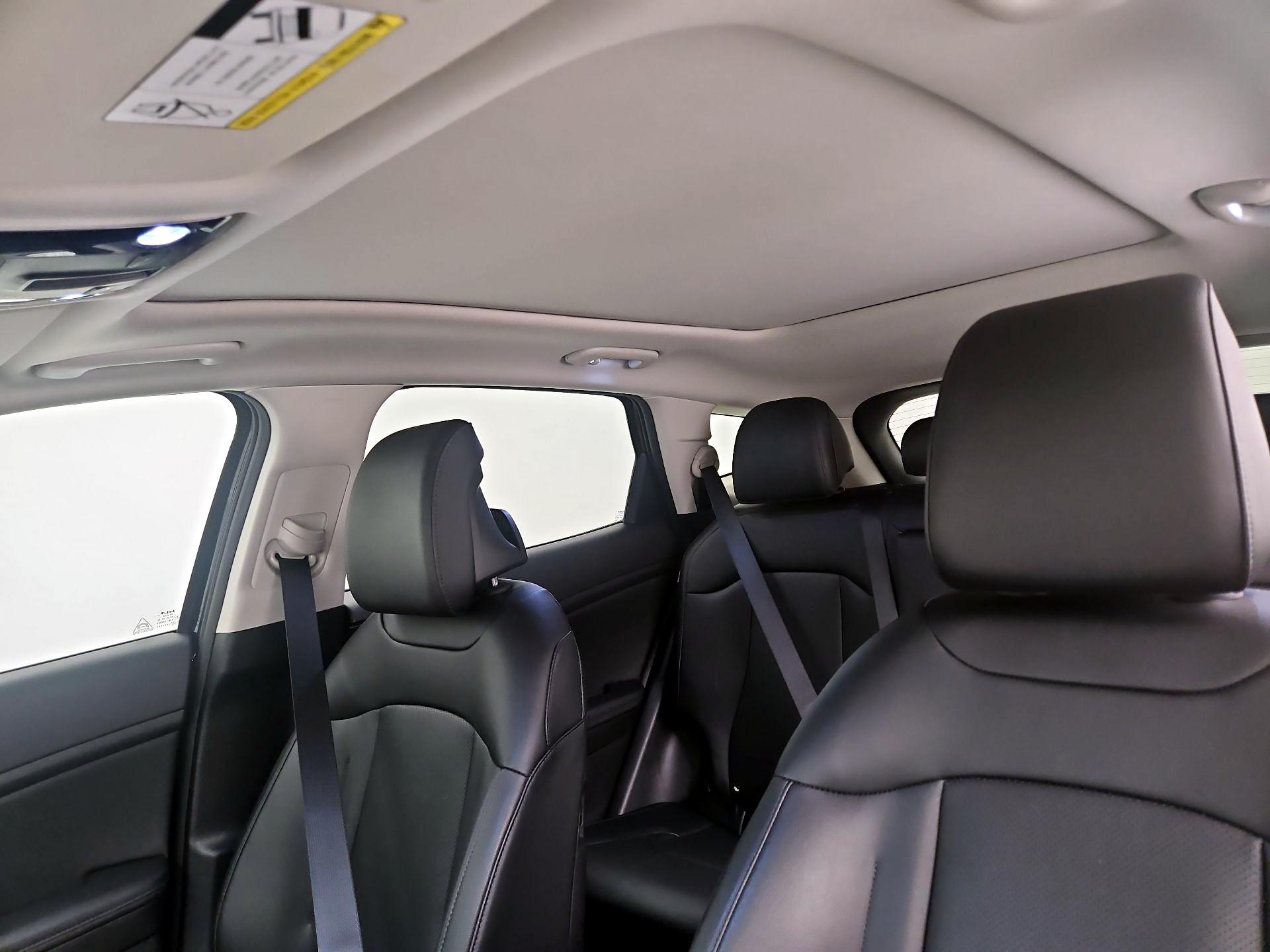 Thumbnail: 2025 Kia Sportage - 20