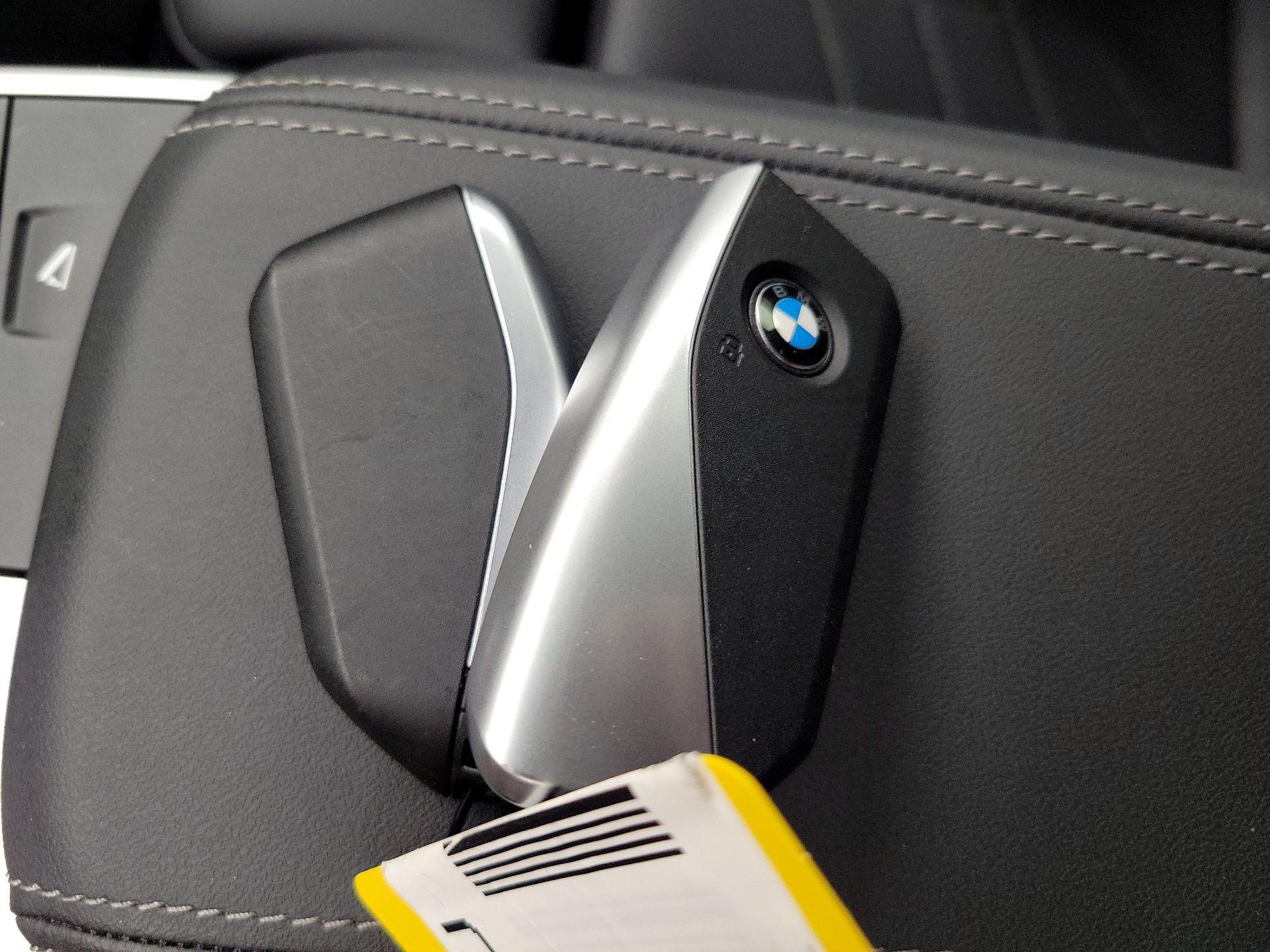 Thumbnail: 2025 BMW X2 - 19