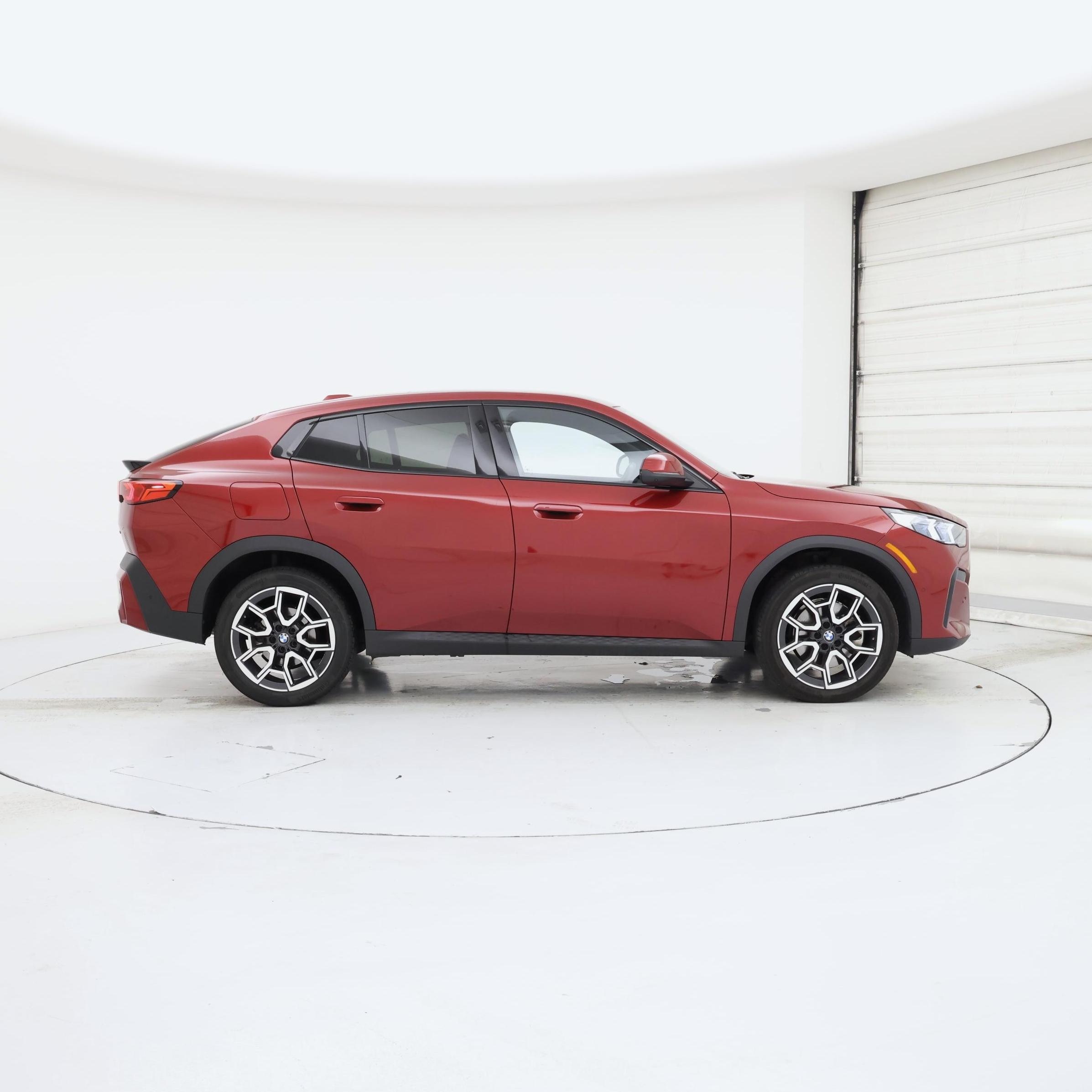 Thumbnail: 2025 BMW X2 - 7
