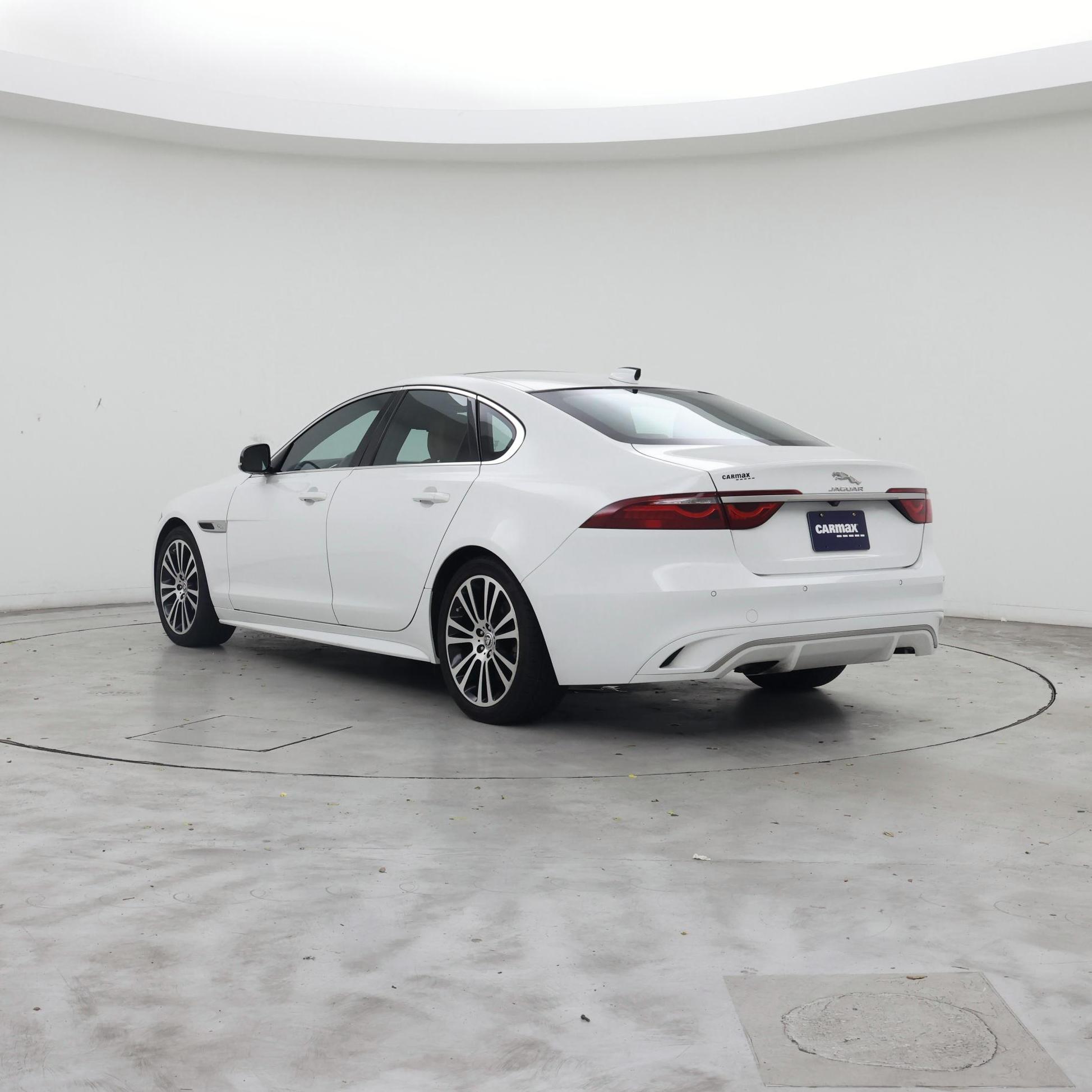 Thumbnail: 2024 Jaguar XF - 2