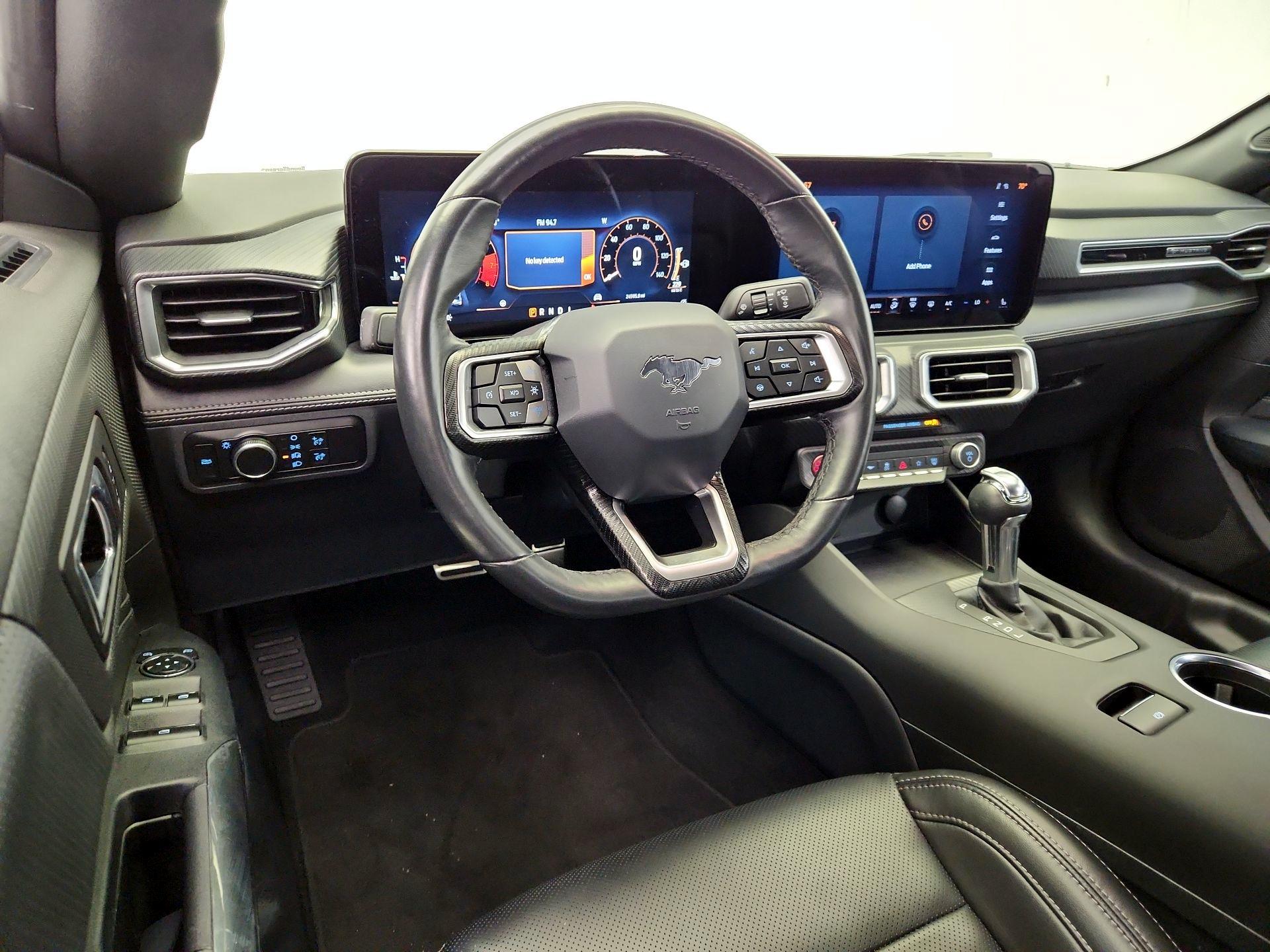 Thumbnail: 2025 Ford Mustang - 9