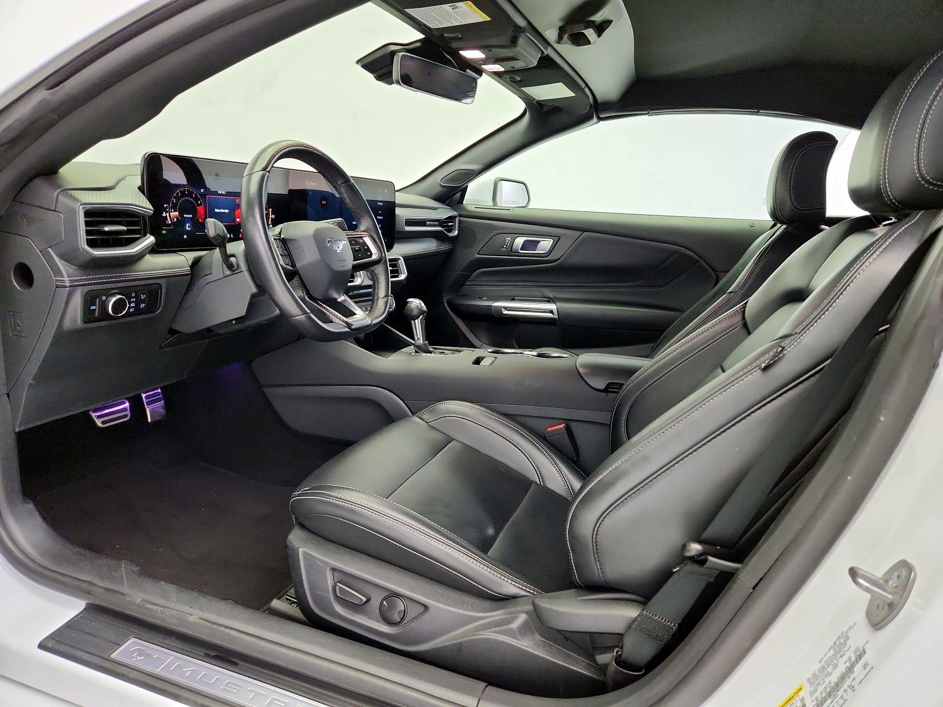 Thumbnail: 2025 Ford Mustang - 11