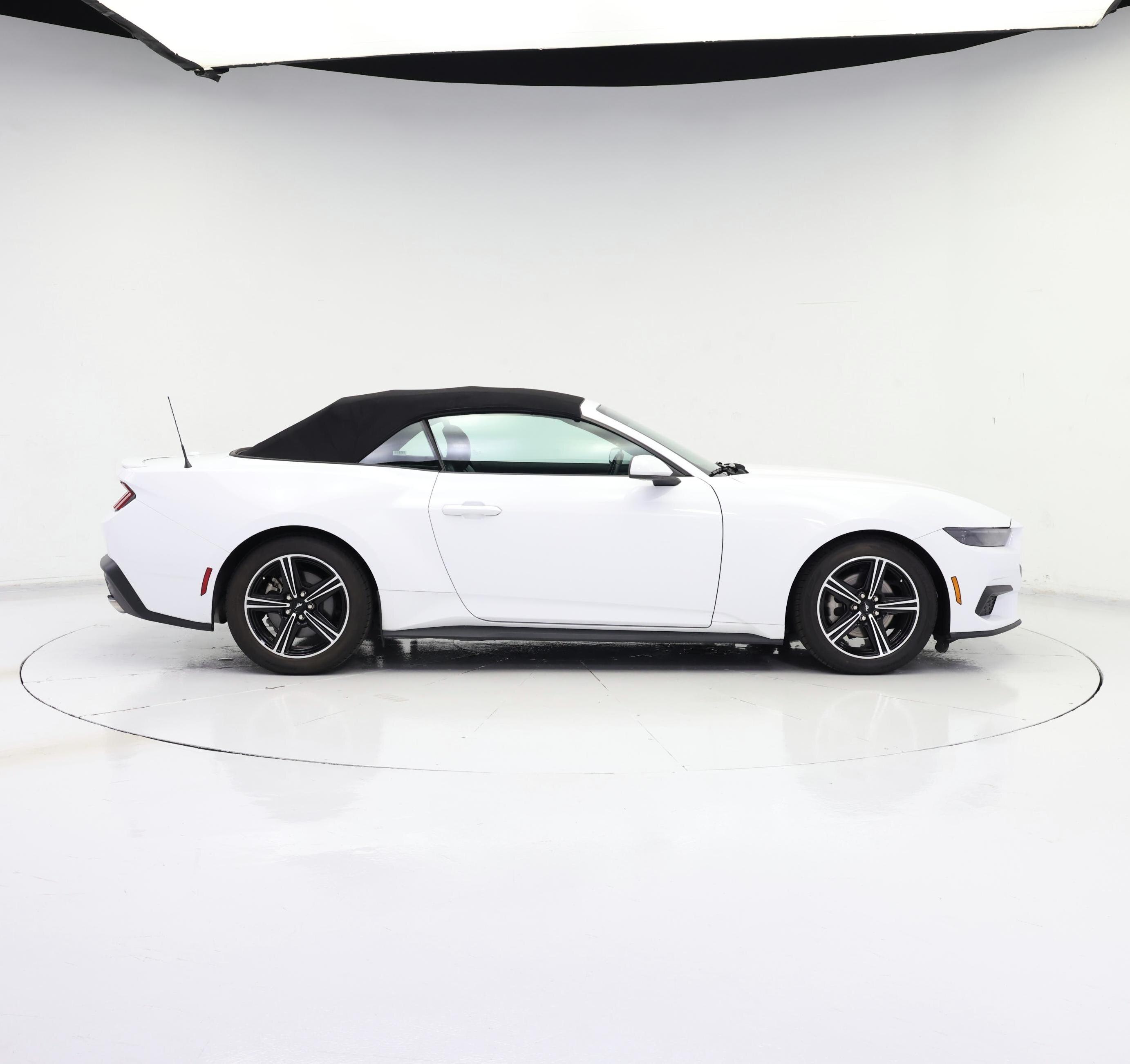 Thumbnail: 2025 Ford Mustang - 7