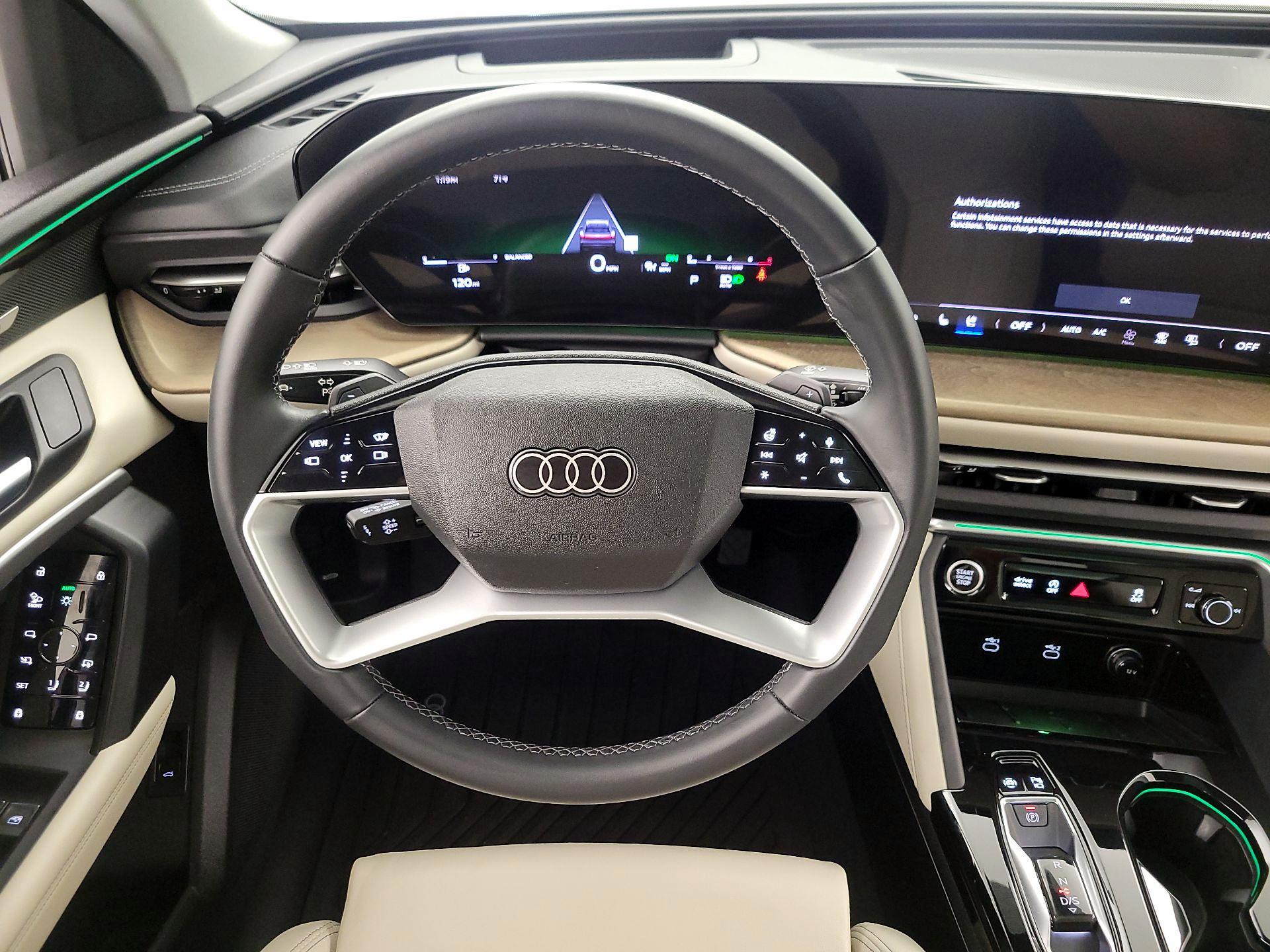 Thumbnail: 2025 Audi Q5 - 10