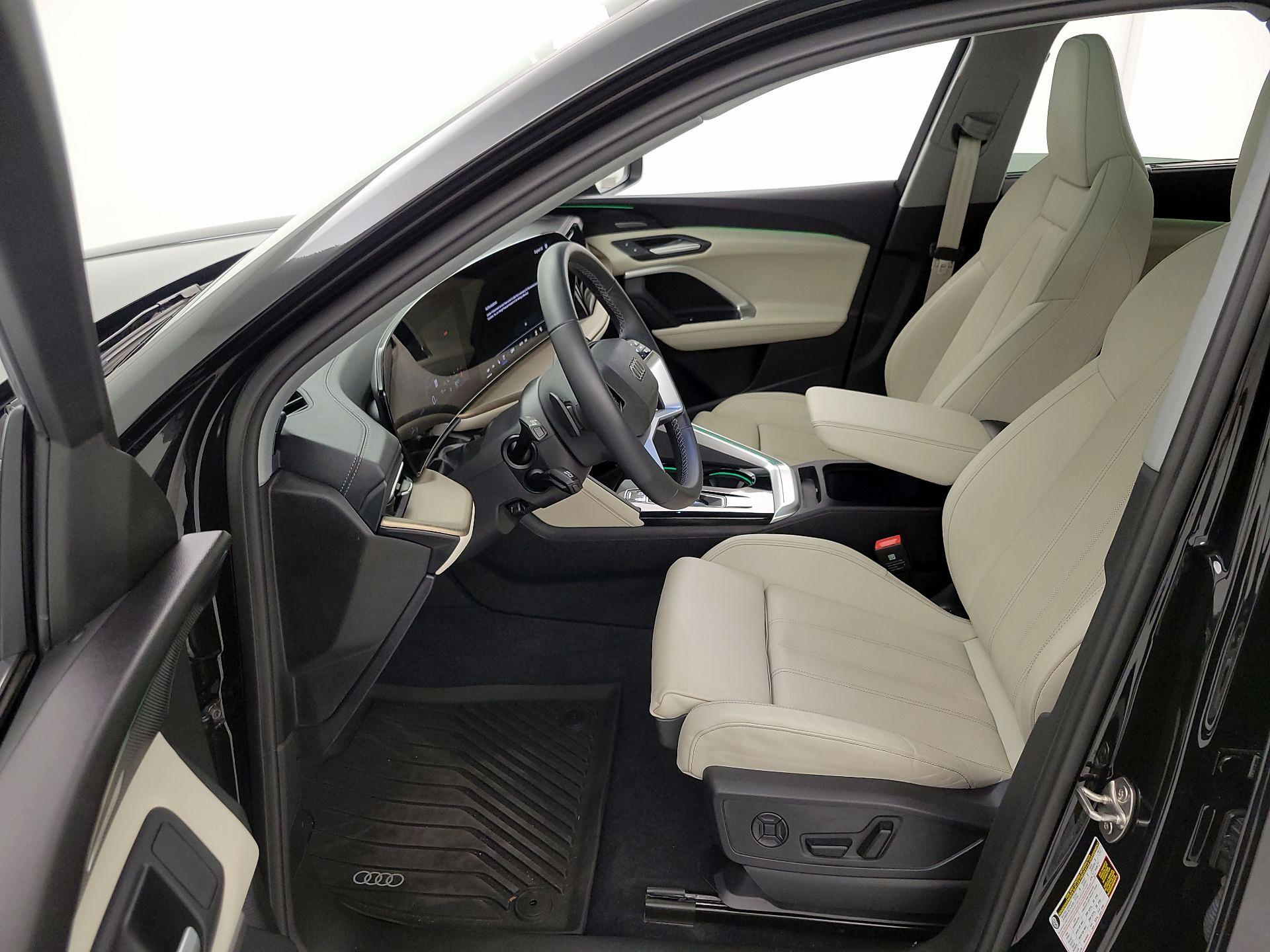 Thumbnail: 2025 Audi Q5 - 11