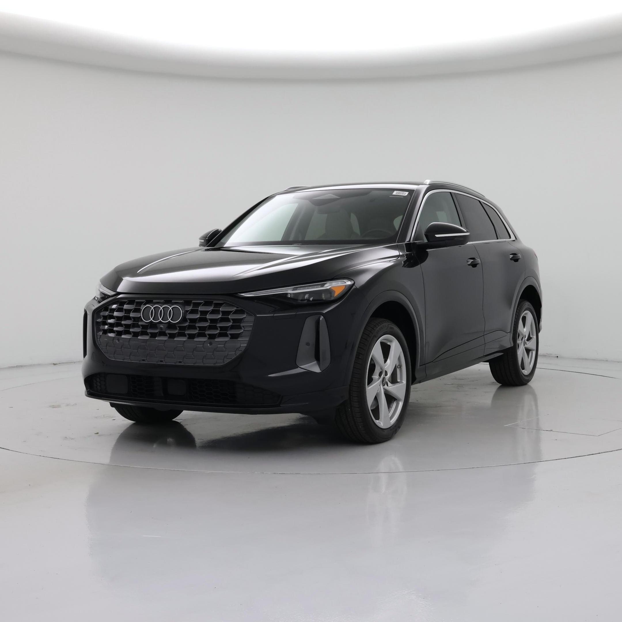 Thumbnail: 2025 Audi Q5 - 4