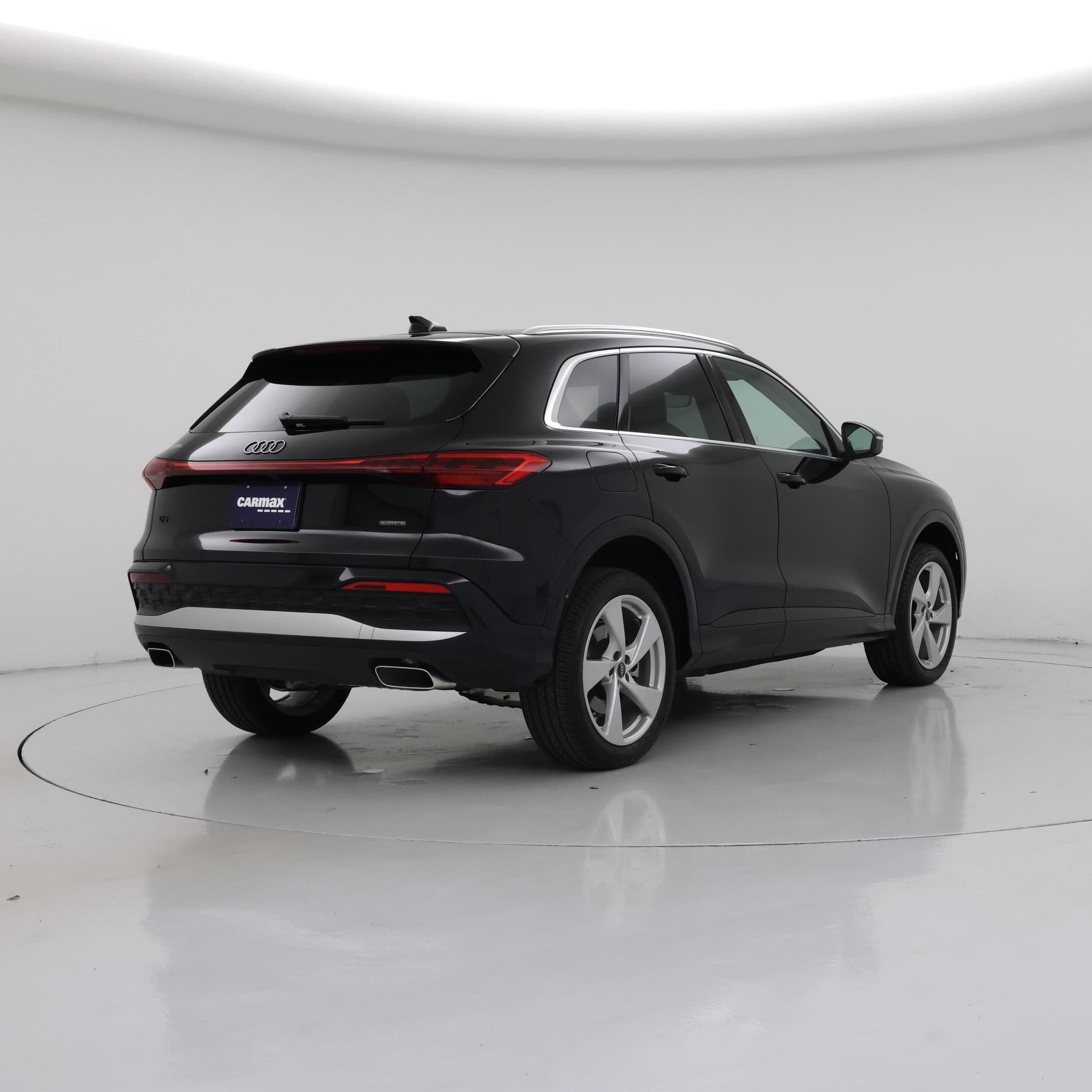 Thumbnail: 2025 Audi Q5 - 8
