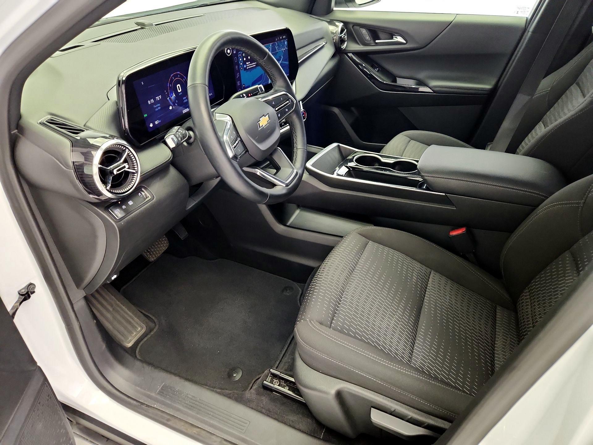 Thumbnail: 2025 Chevrolet Equinox - 11