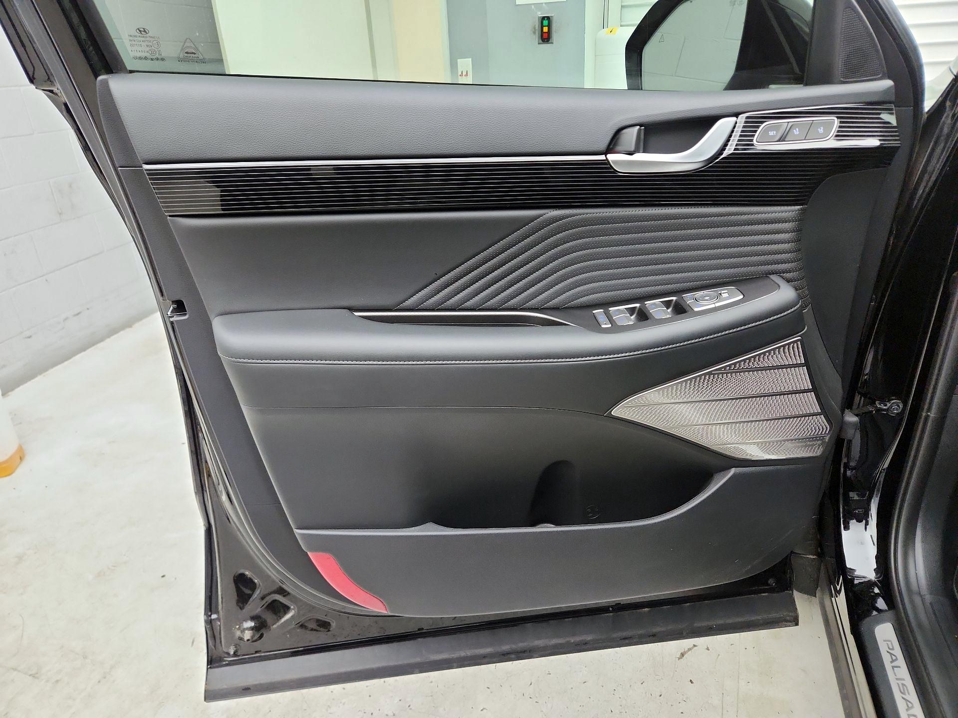 Thumbnail: 2025 Hyundai Palisade - 12