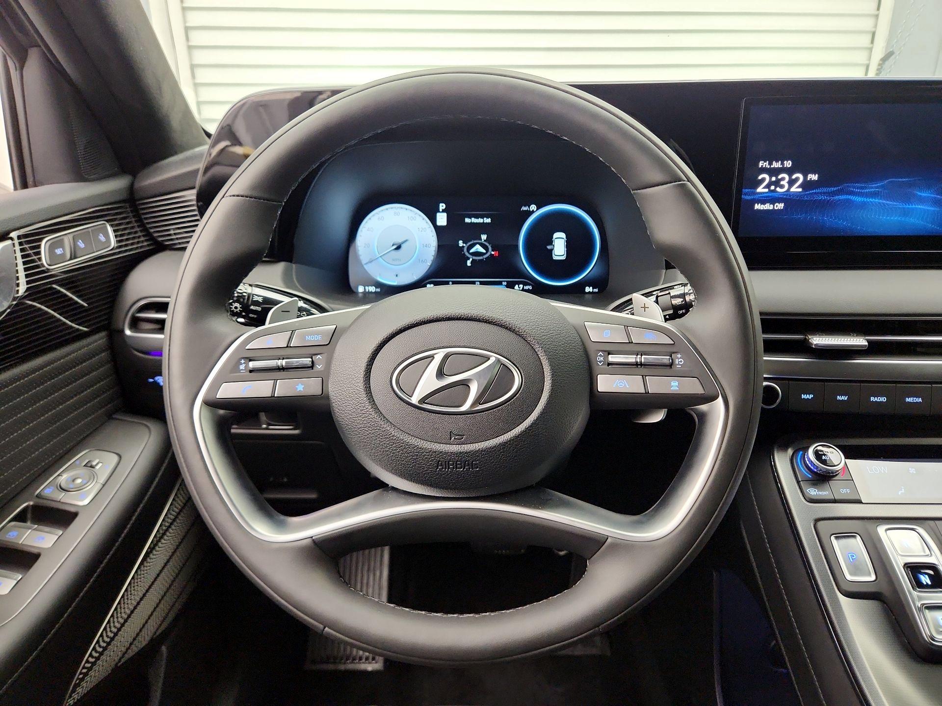 Thumbnail: 2025 Hyundai Palisade - 10