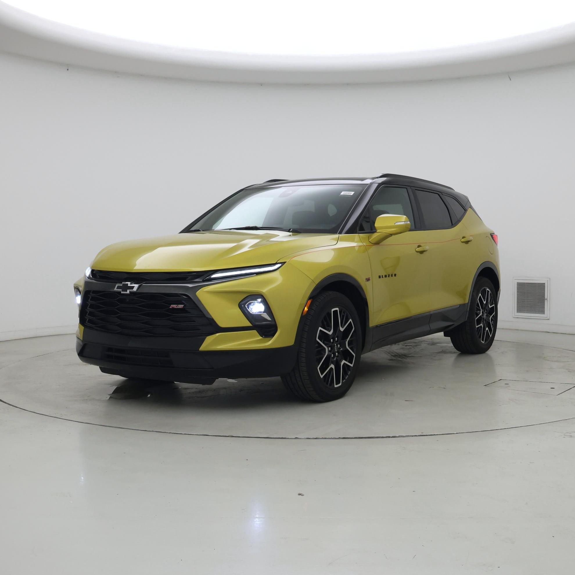Thumbnail: 2023 Chevrolet Blazer - 4