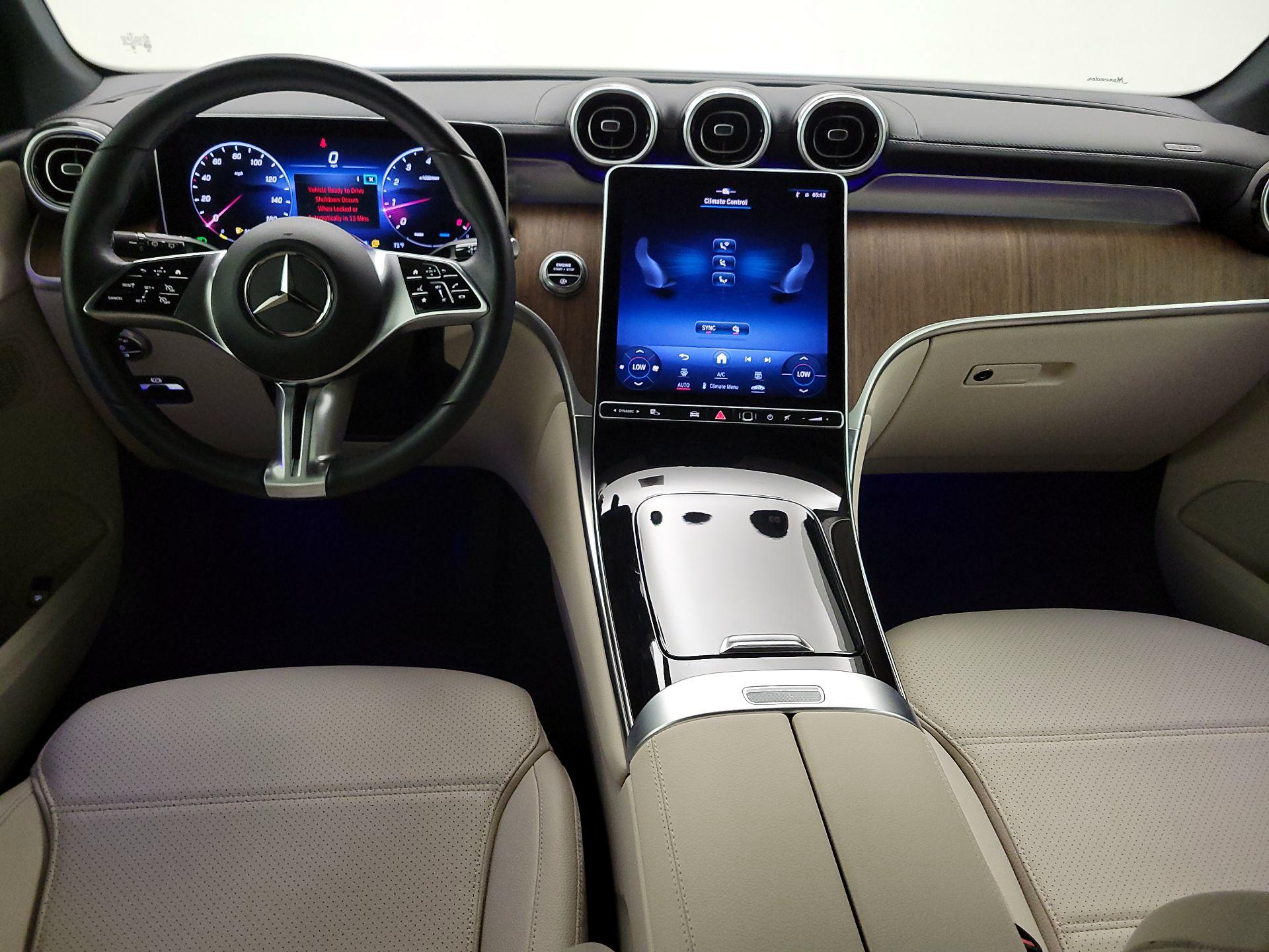 Thumbnail: 2024 Mercedes-Benz GLC - 9