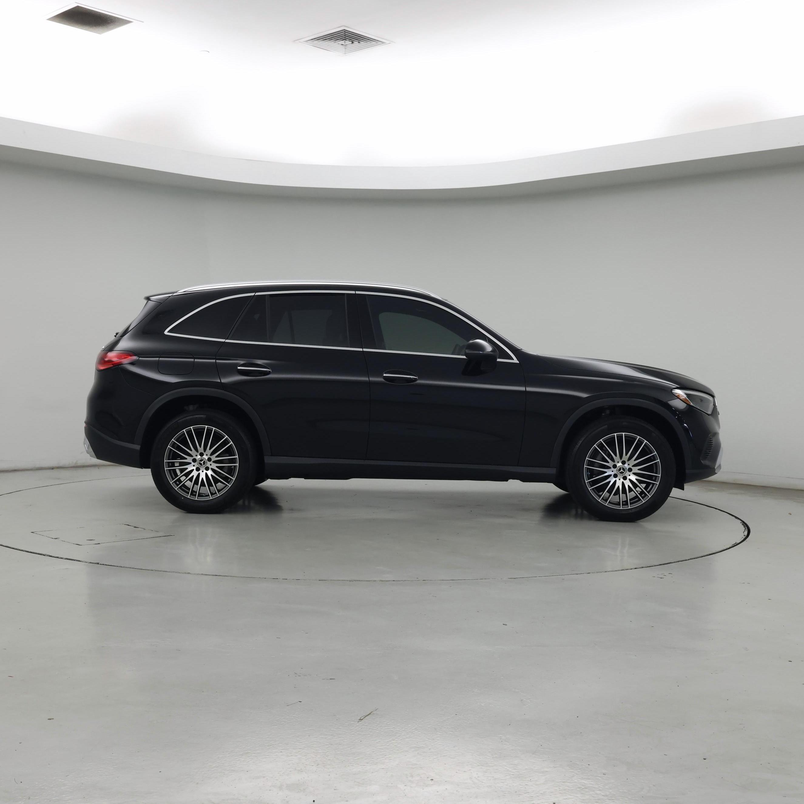 Thumbnail: 2024 Mercedes-Benz GLC - 7
