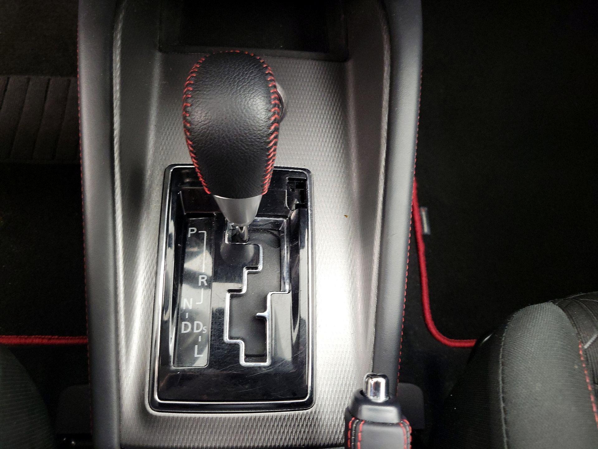 Thumbnail: 2024 Mitsubishi Outlander Sport - 17