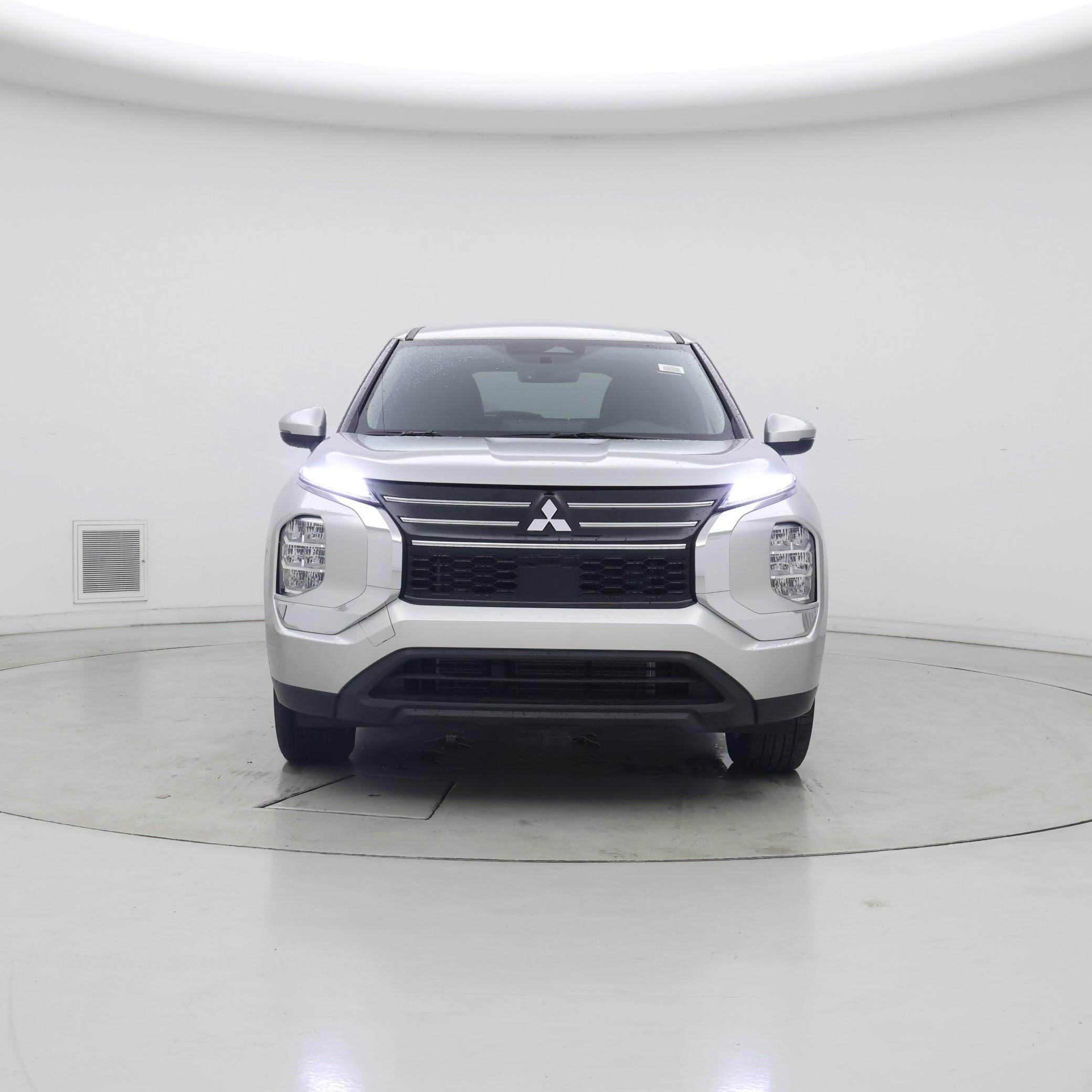 Thumbnail: 2025 Mitsubishi Outlander - 5