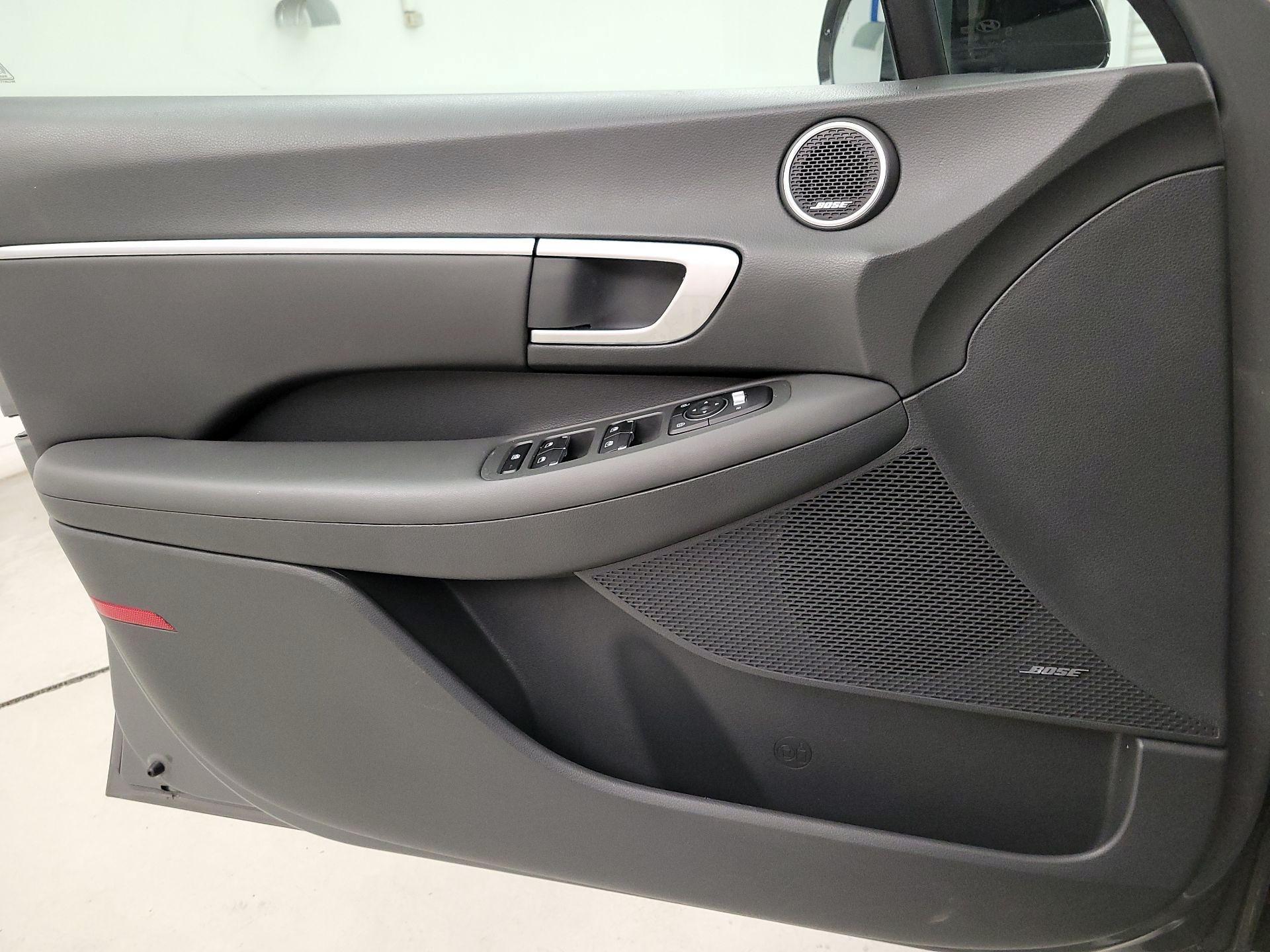 Thumbnail: 2022 Hyundai Sonata - 12