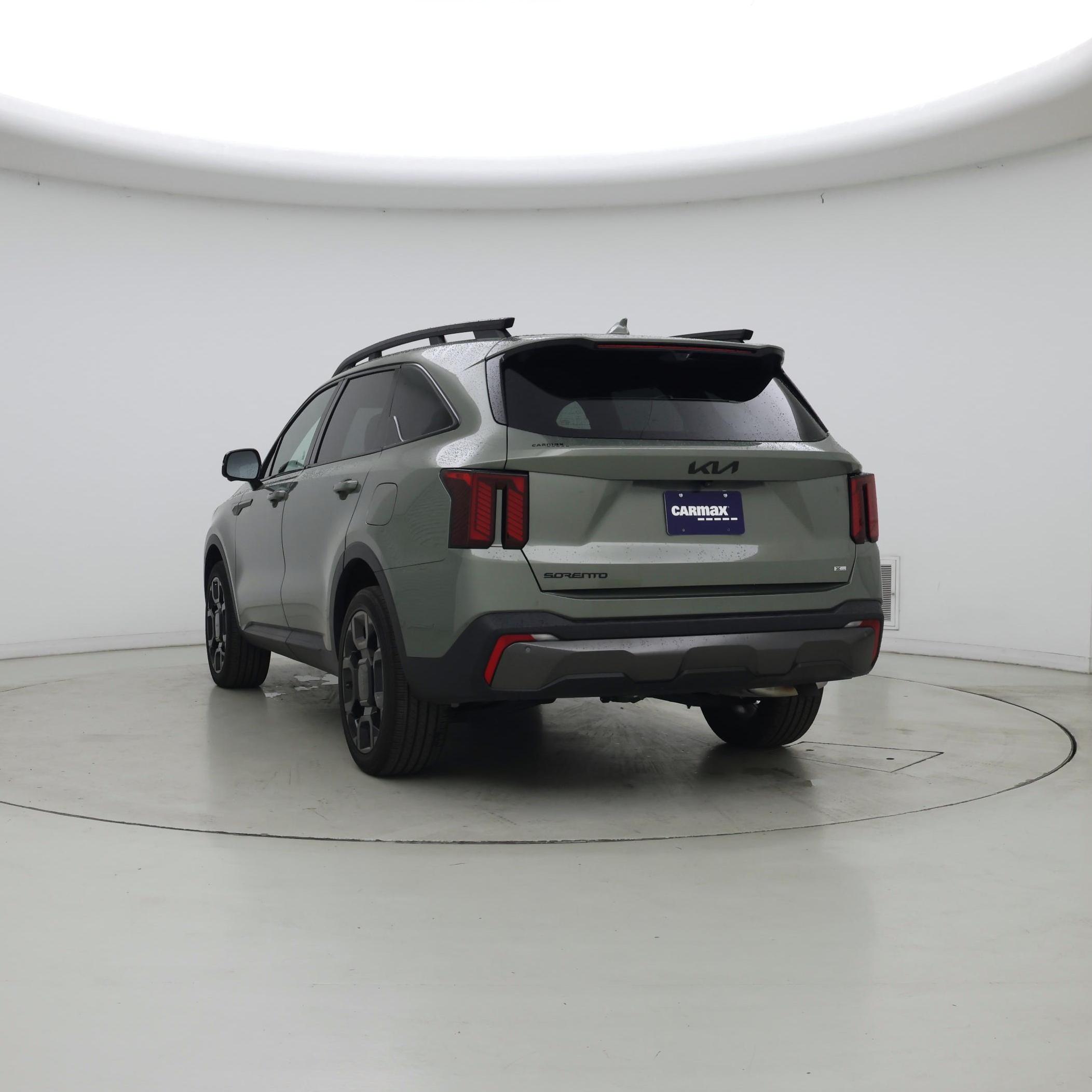 Thumbnail: 2025 Kia Sorento - 2