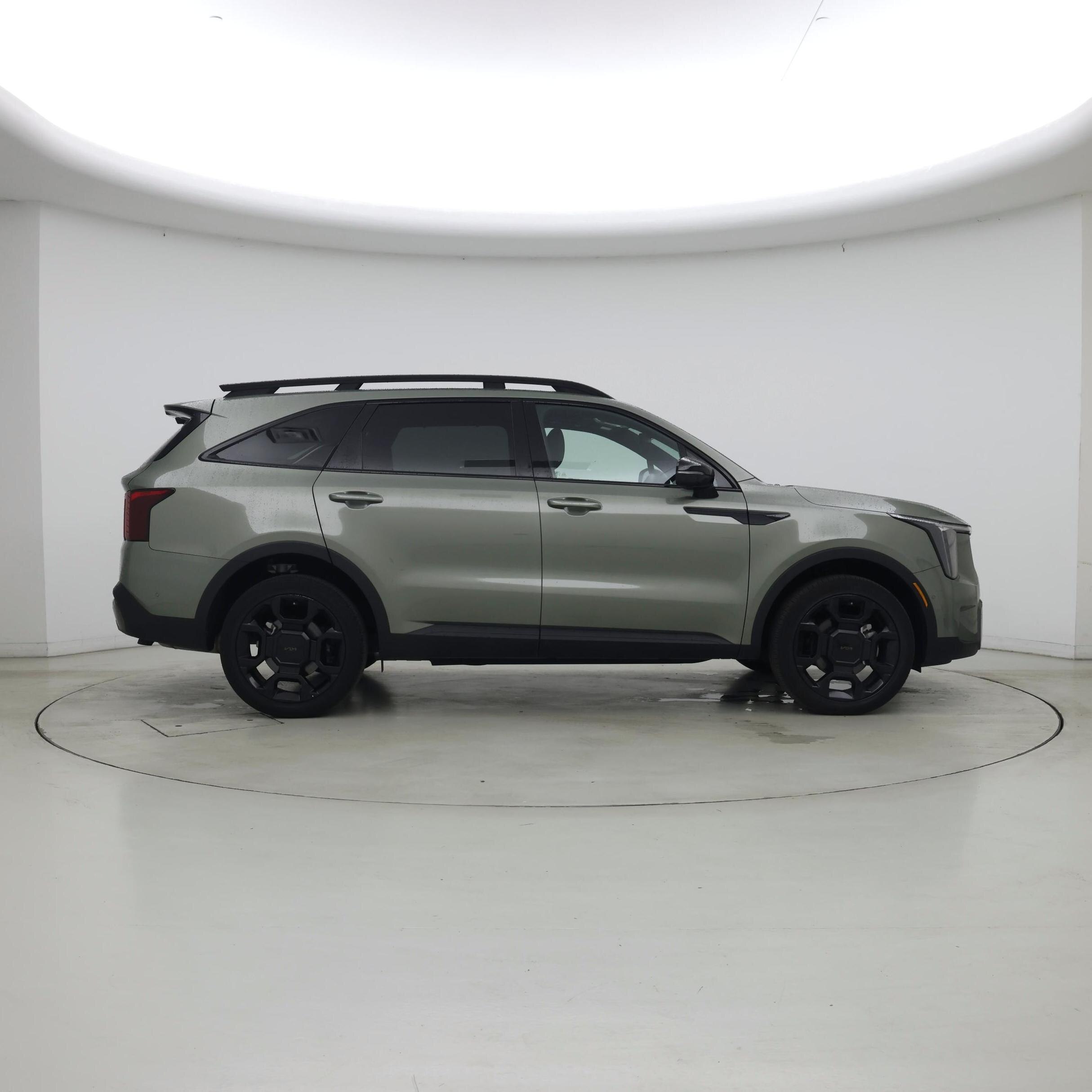 Thumbnail: 2025 Kia Sorento - 7