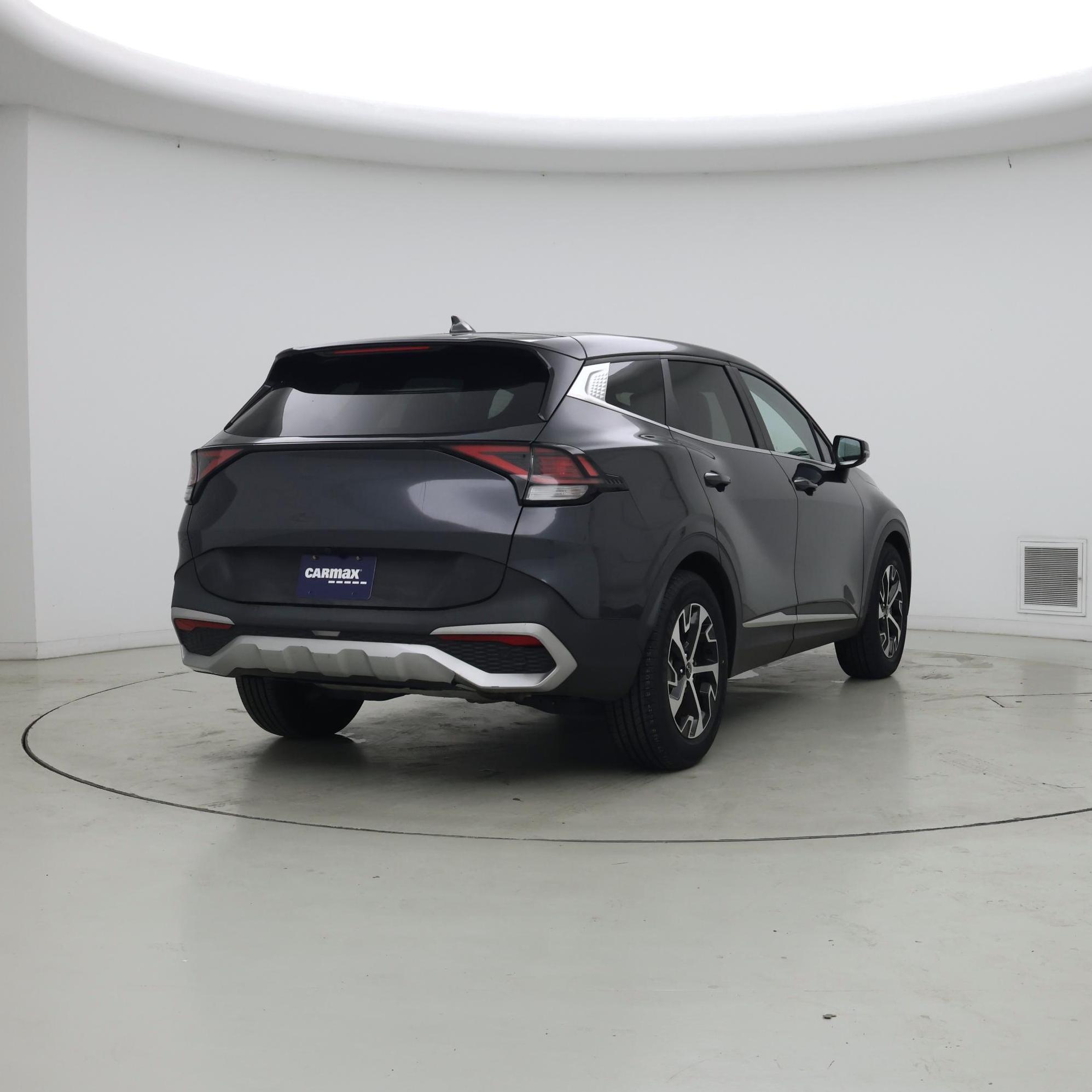 Thumbnail: 2023 Kia Sportage - 8