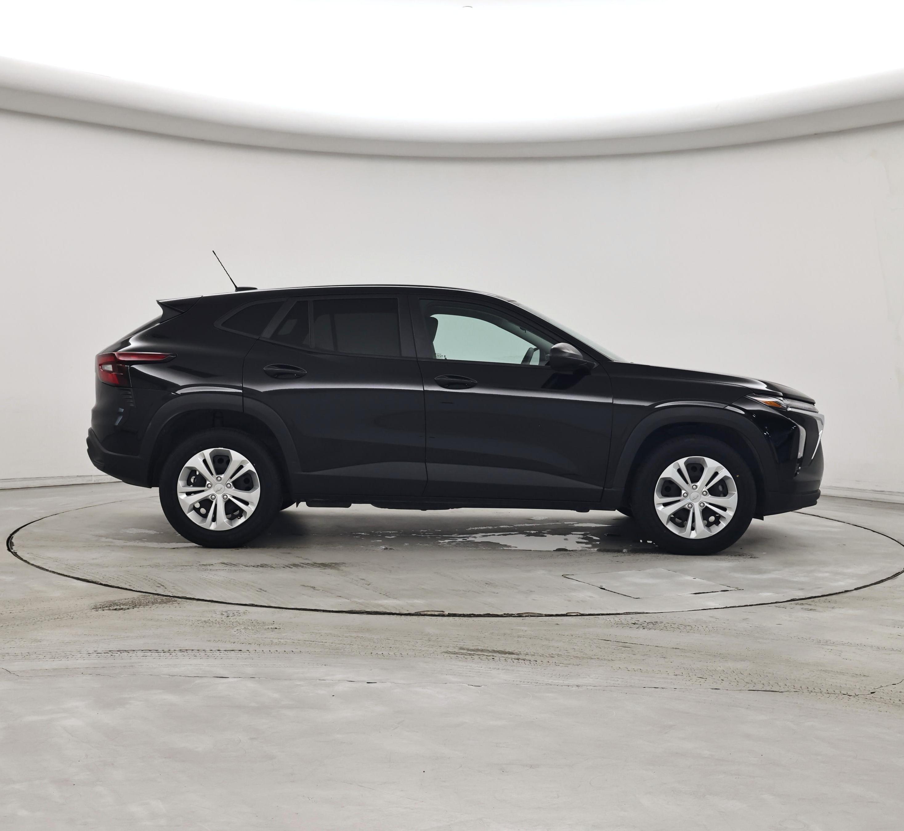 Thumbnail: 2025 Chevrolet Trax - 7